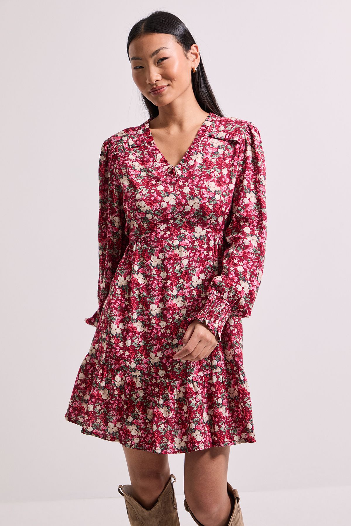 Dorothy Perkins Petite Frill Detail Tiered Smock Printed Mini Dress Pink image 2