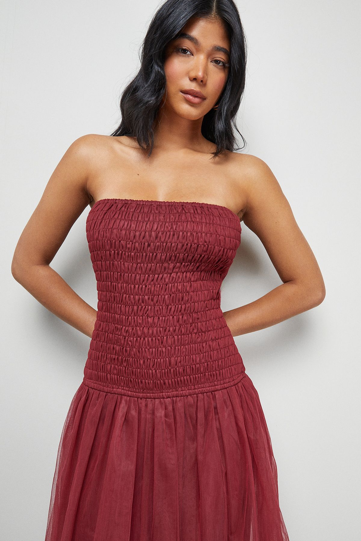 Warehouse Bandeau Sheering Tulle Maxi Dress Wine image 4