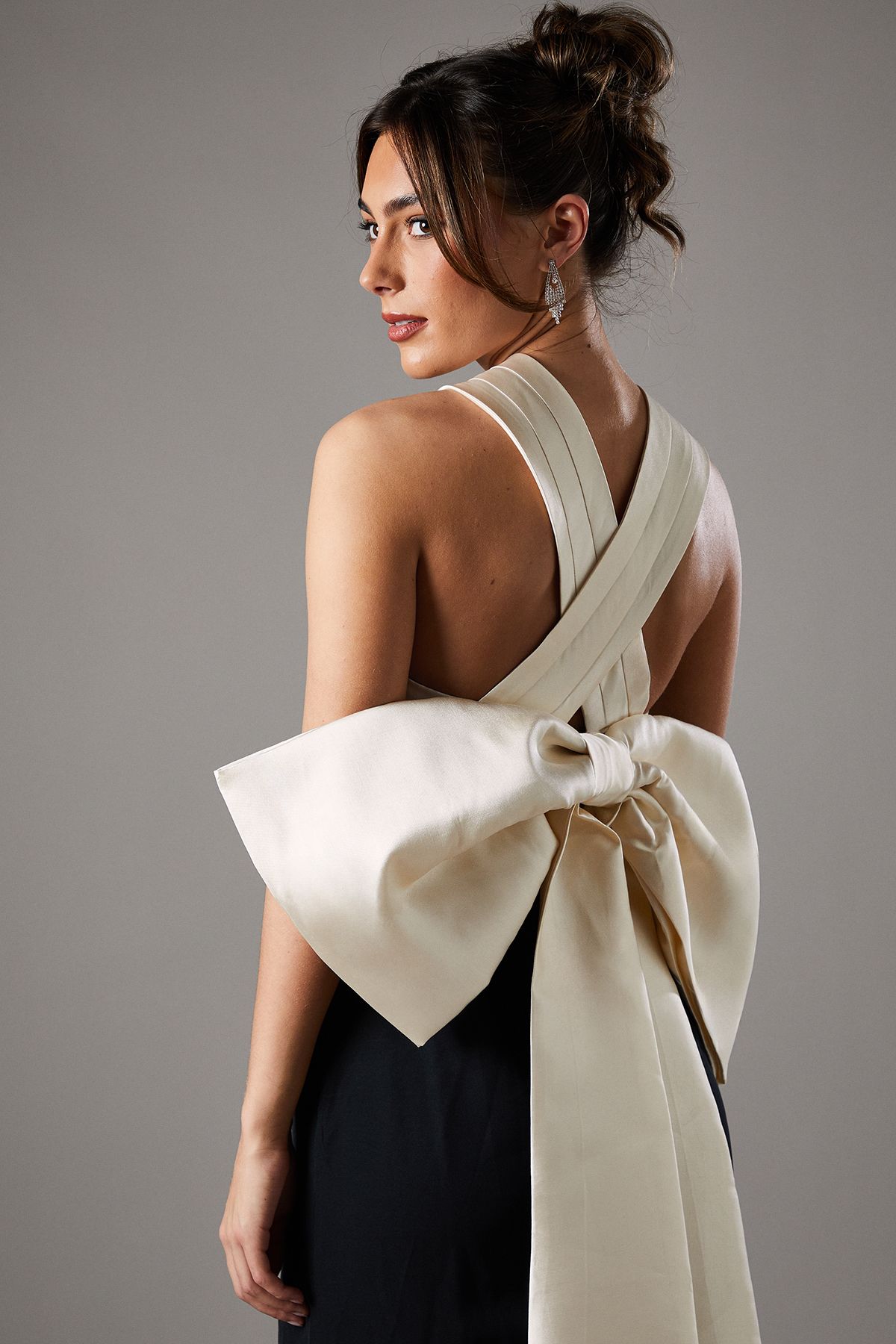 Coast Cross Over Front Bow Back Midi Dress Mono image 4