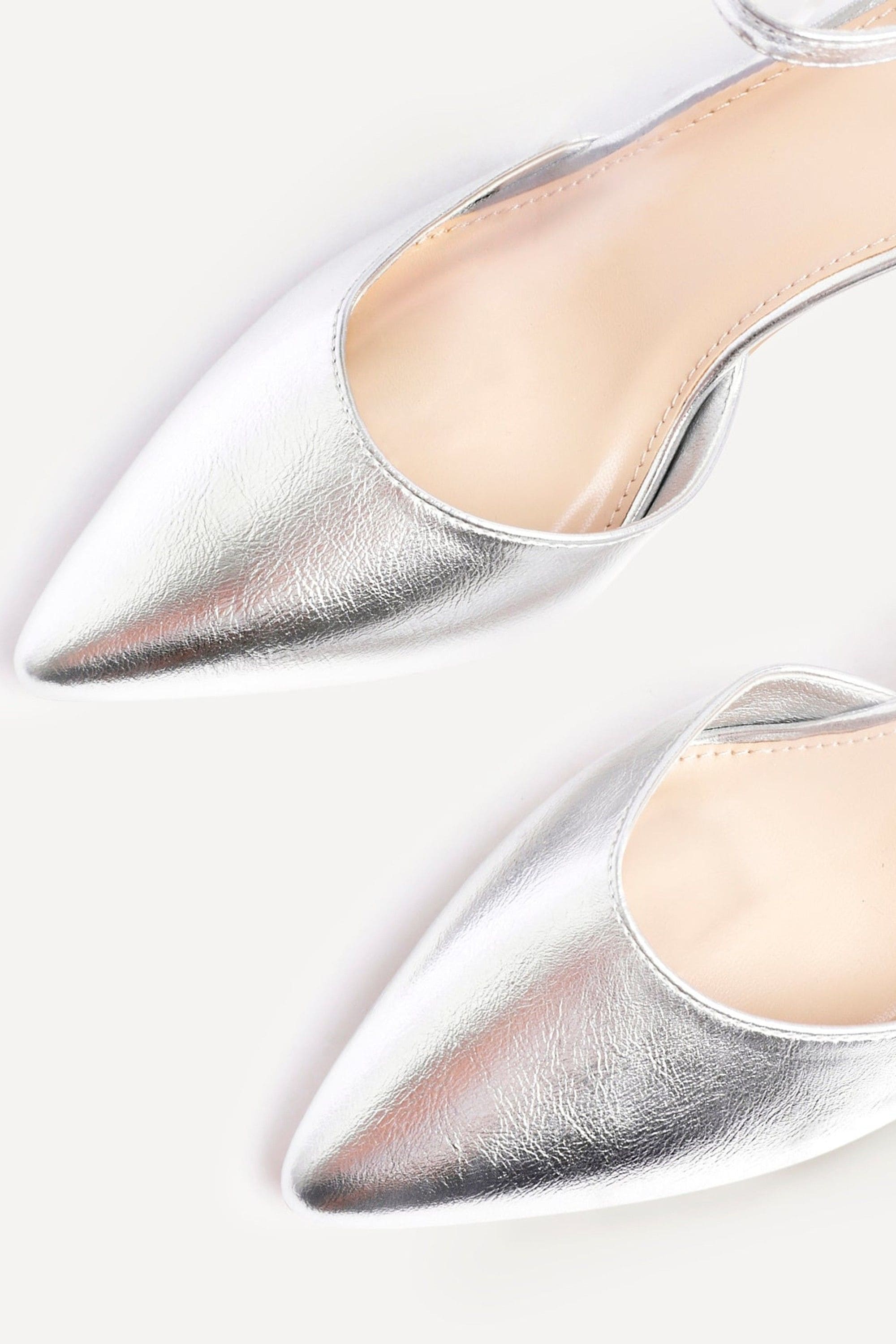 Linzi Leona Silver Faux Leather Closed Back Block Heeled Court Shoe image 5