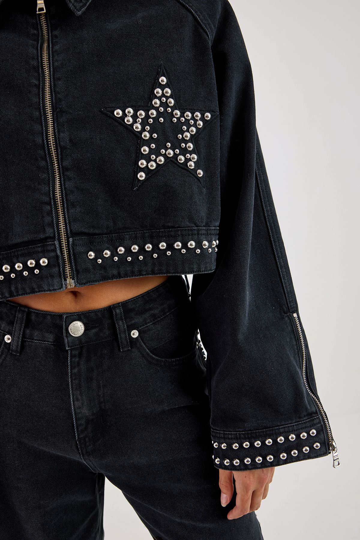 NastyGal Star Studded Denim Cropped Jacket Washed Black image 3