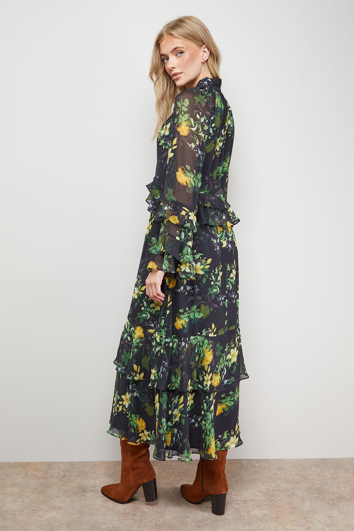 Oasis Printed Tie Neck Ruffle Detail Maxi Dress Floral image 3
