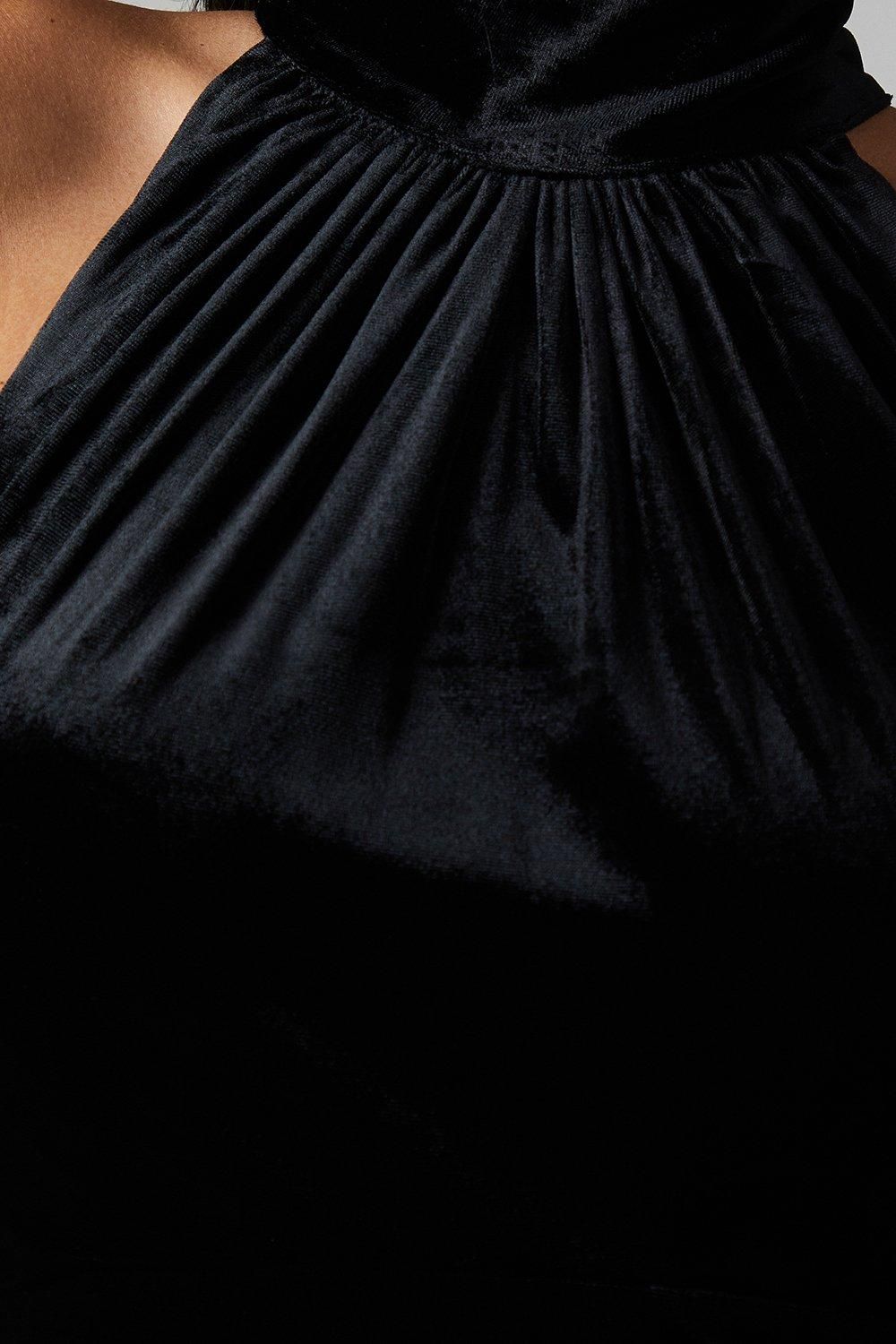 Oasis Oasis By Coast Velvet Halter Bias Cut Maxi Bridesmaid Dress Black image 5