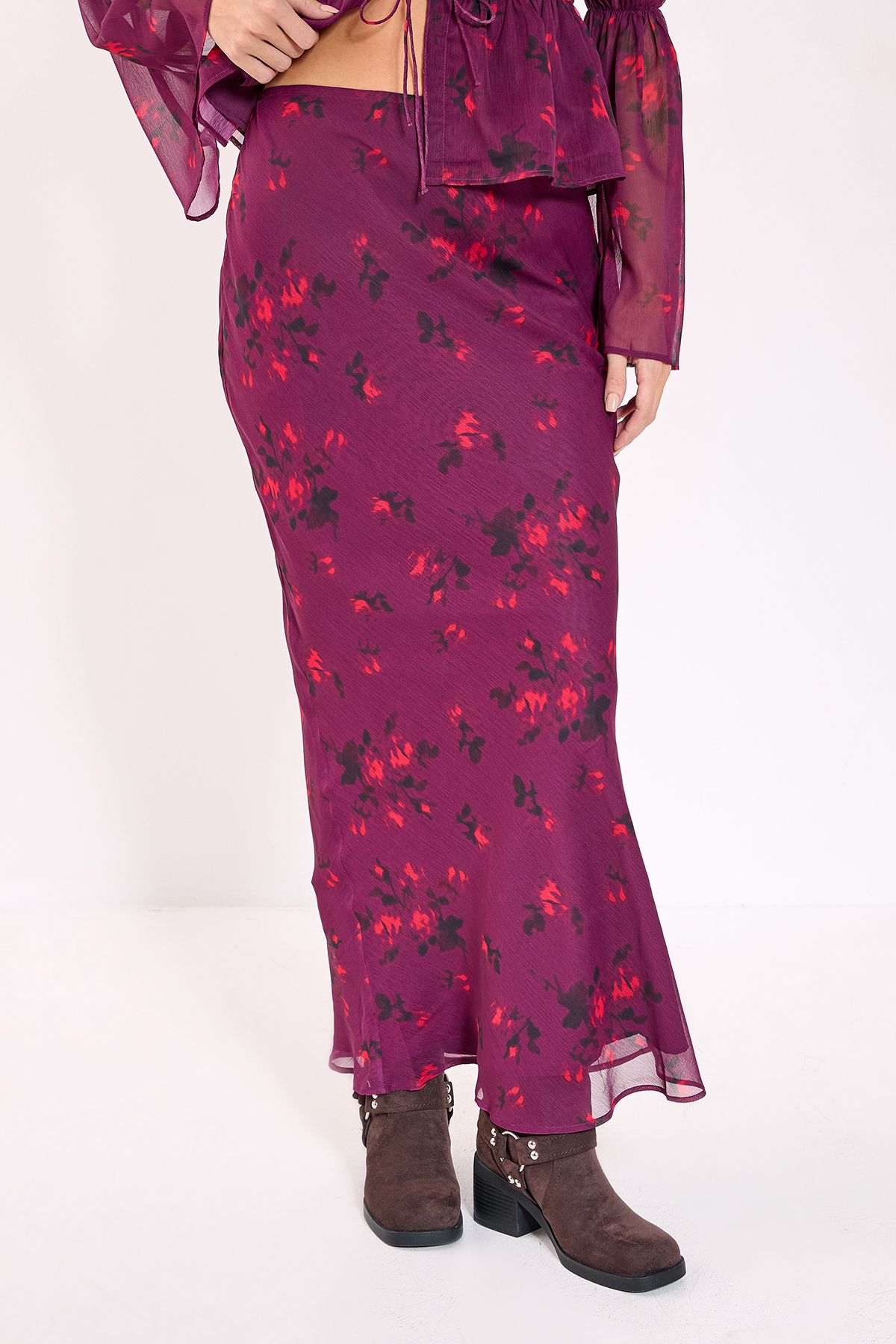 NastyGal Floral Chiffon Bias Maxi Skirt Wine image 2