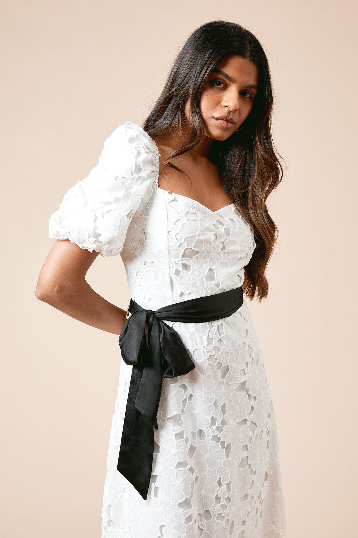 Dorothy Perkins Petite DP Luxe Cutwork Lace Contrast Belt Midi Dress White image 4