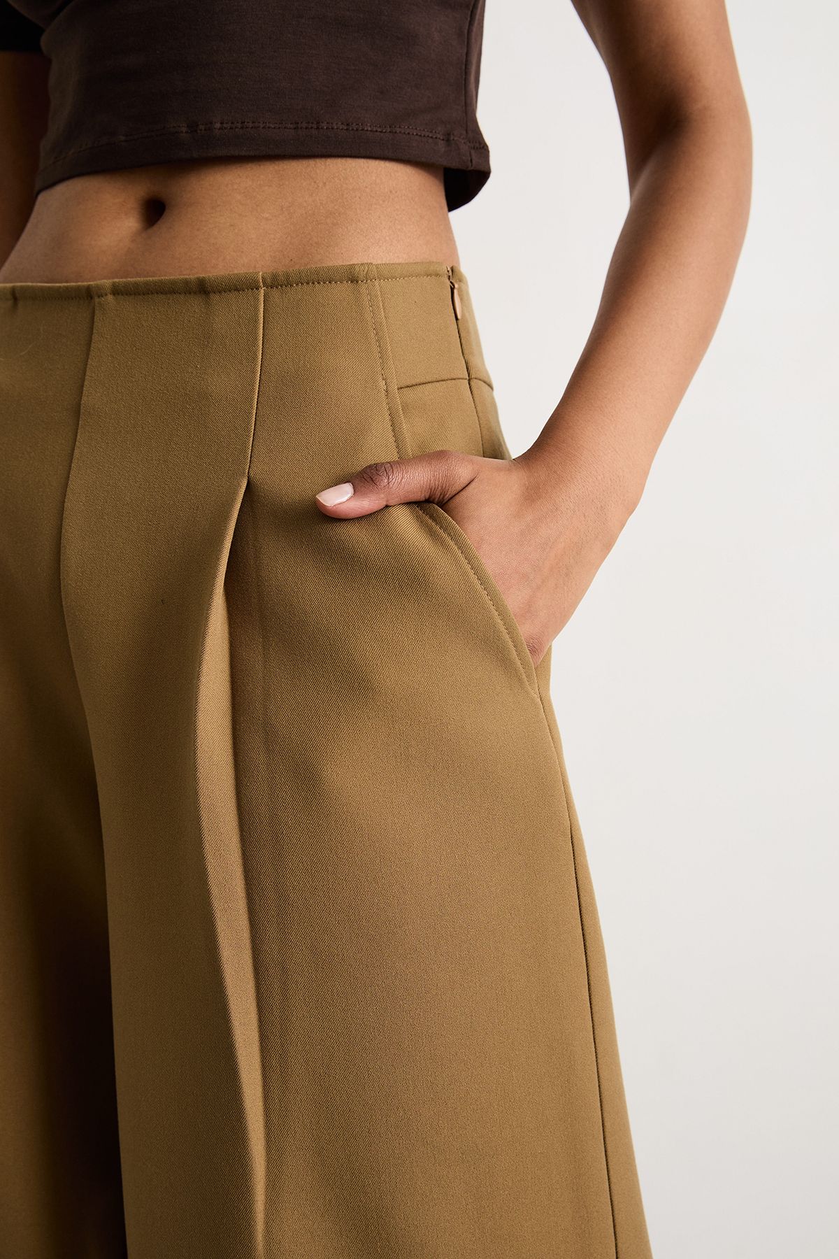 Warehouse The Premium Wide Leg Tailored Trousers Beige image 4