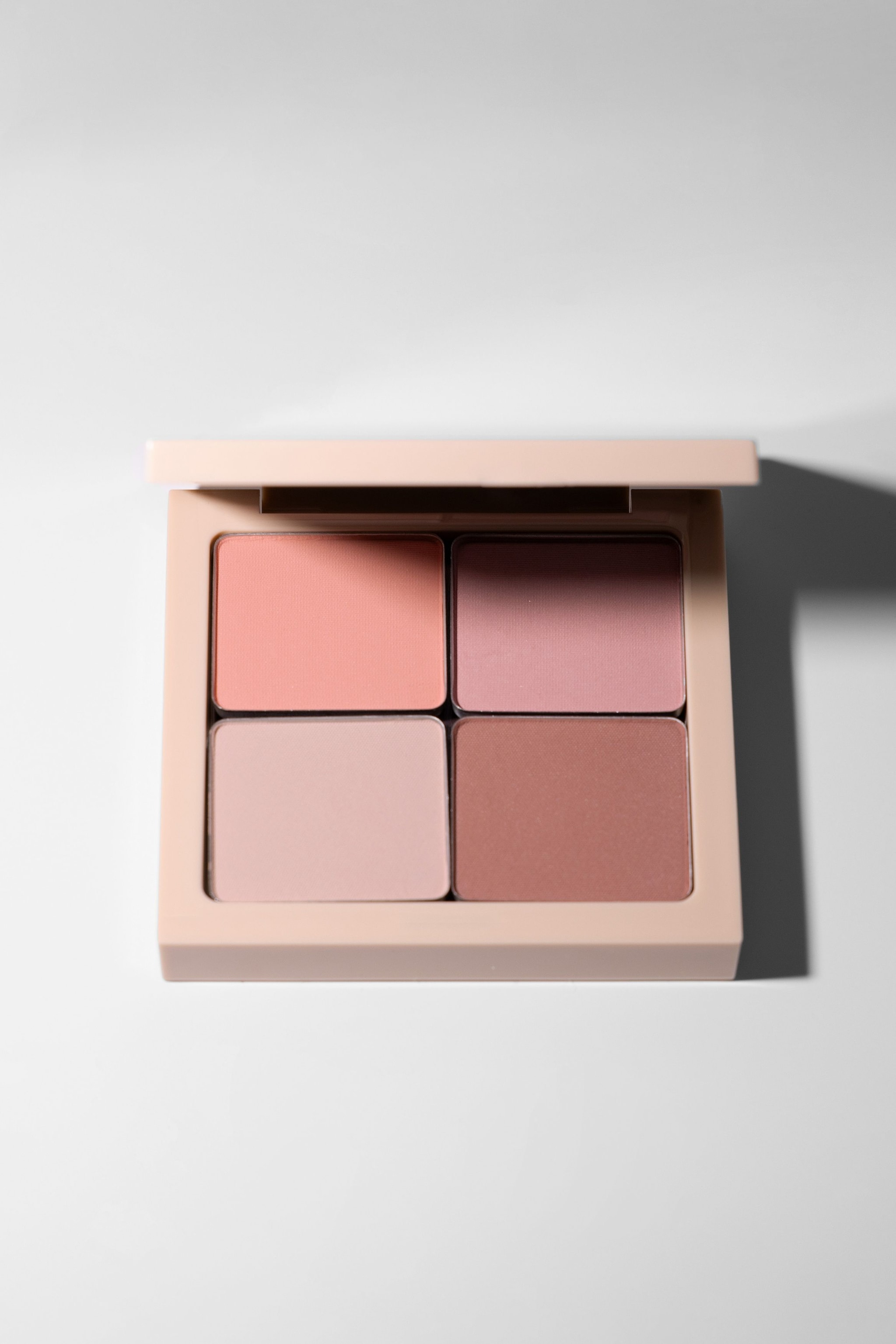 INGLOT Freedom System Eye Shadow Matte NF image 4