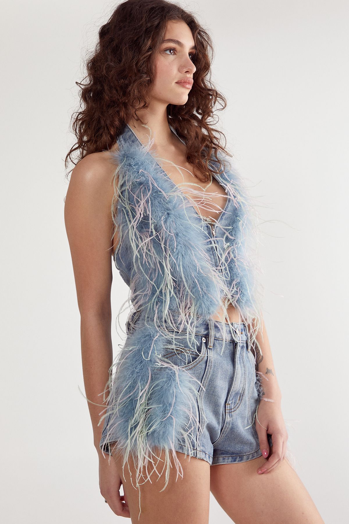 NastyGal Feather Trim Denim Short Authentic Midwash image 3