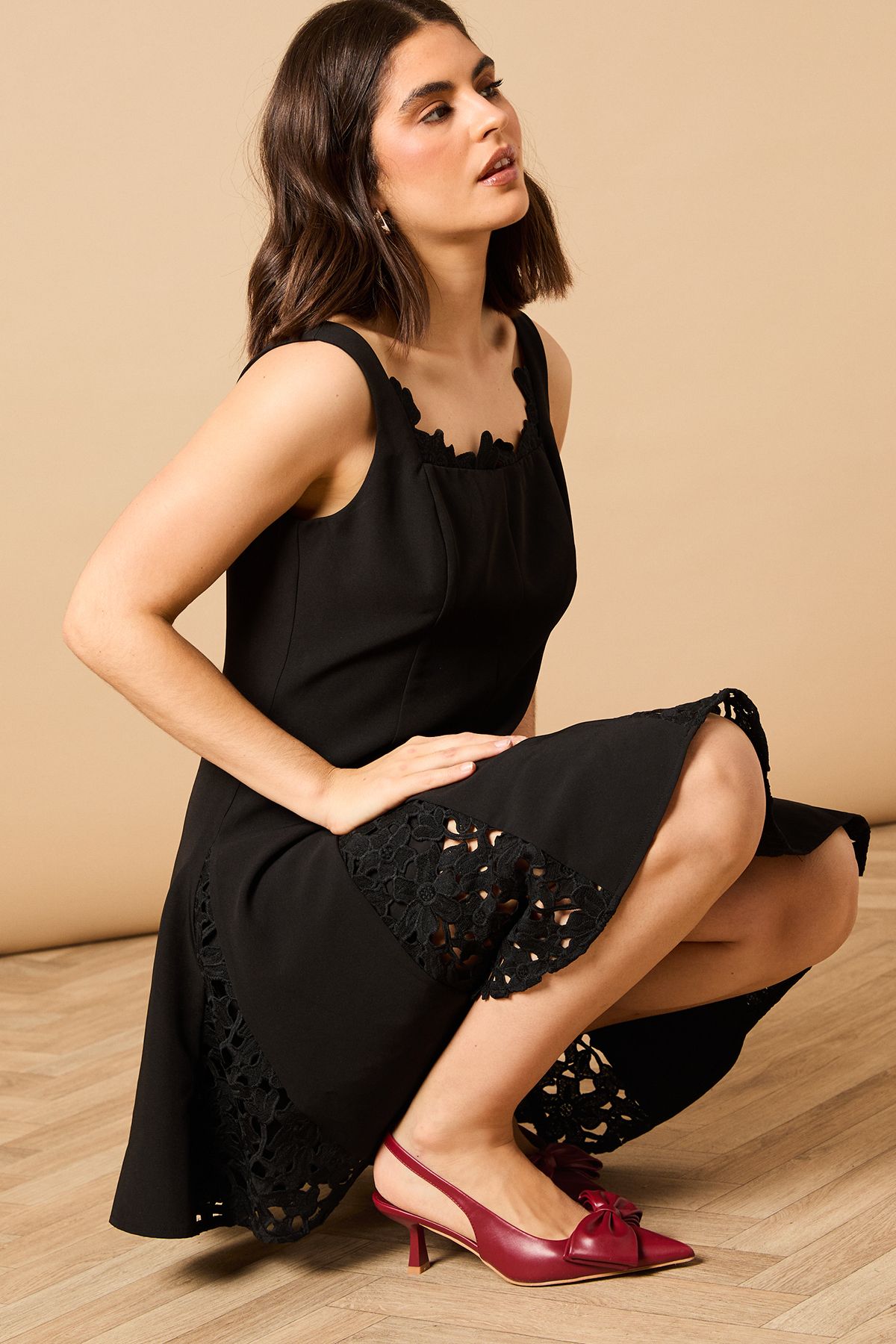 Oasis Chiara Faux Leather Bow Detail Slingback Kitten Heel Court Shoes Burgundy image 2