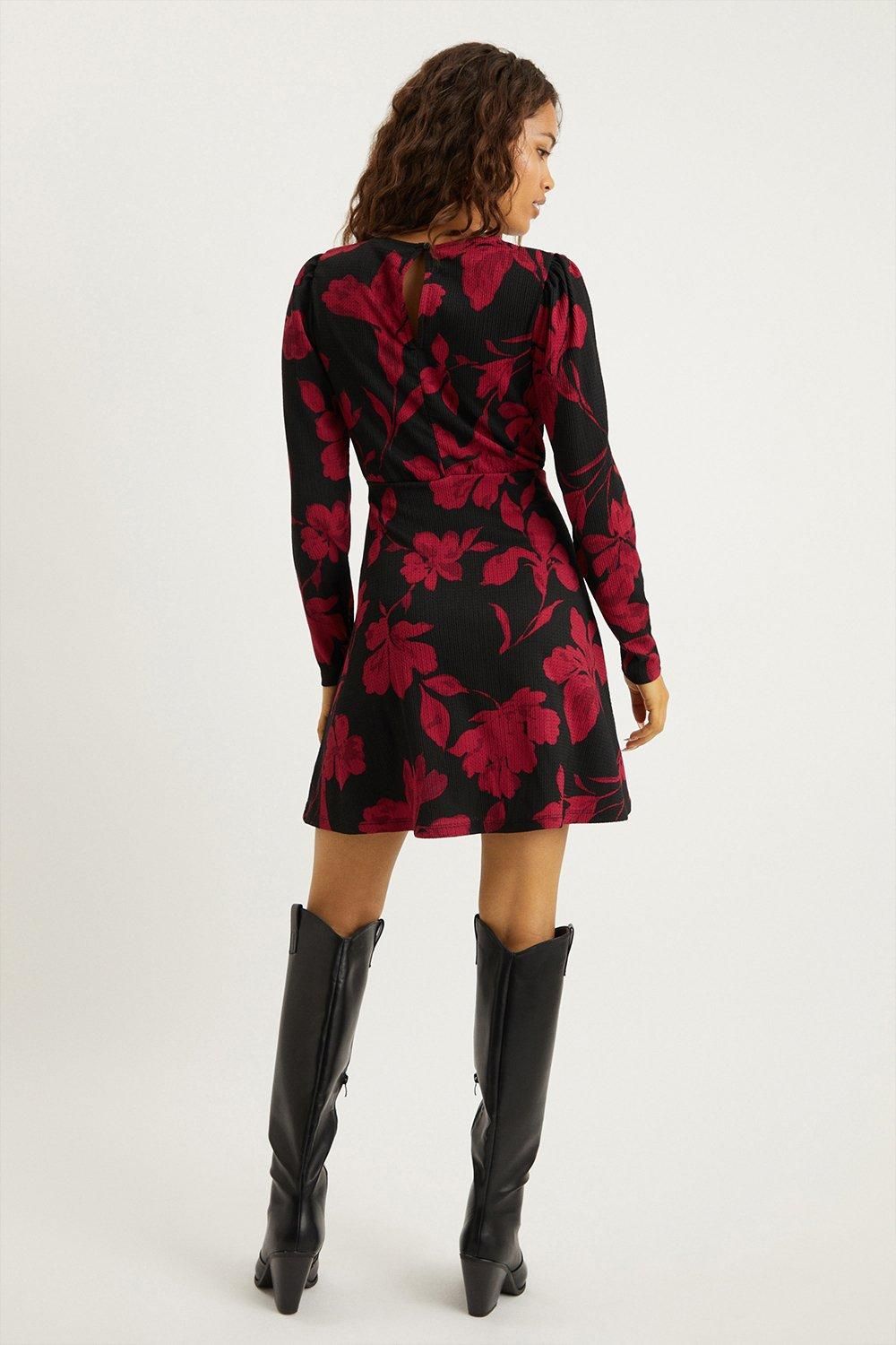 Dorothy Perkins Petite Red Floral Puff Sleeve Fit And Flare Mini Dress Black image 3