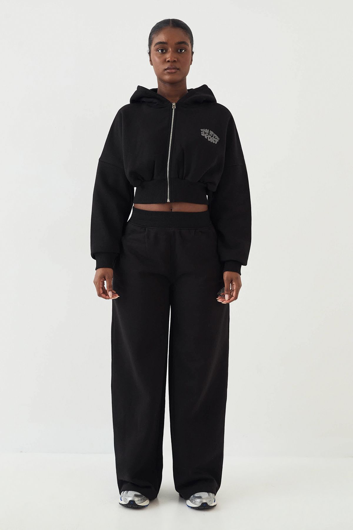 DSGN Studio DSGN Studio Sport Bubble Straight Leg Jogger Black image 5