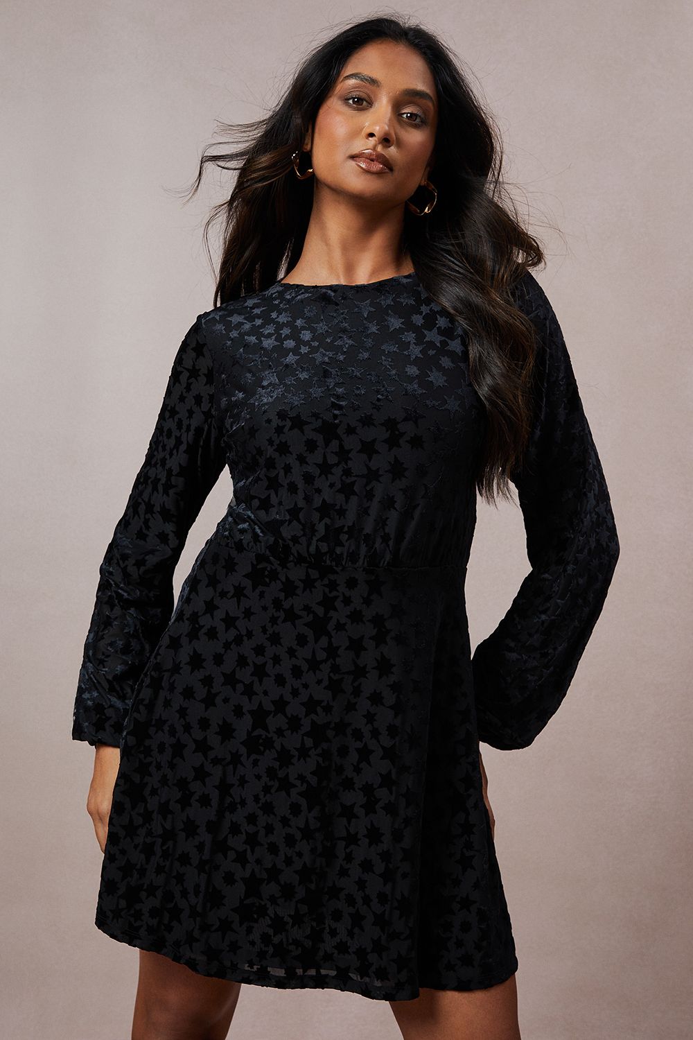 Oasis Occasion Star Velvet Tie Back Mini Dress Black image 1