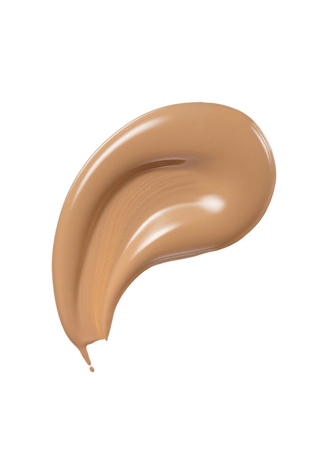 Revolution Conceal & Define Foundation F8 image 3