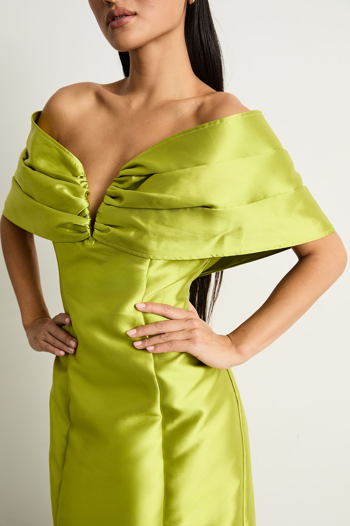 Warehouse Petite Satin Twill Notch Front Bardot Midi Dress Chartreuse image 4