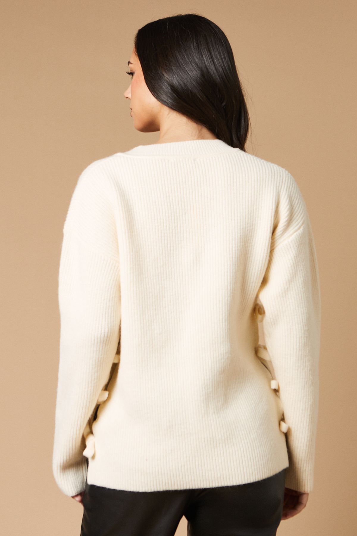 Oasis Bow Side V Neck Jumper Ivory image 3