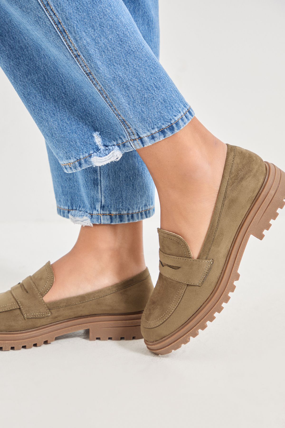 Oasis Kendra Faux Suede Chunky Penny Loafers Olive image 4