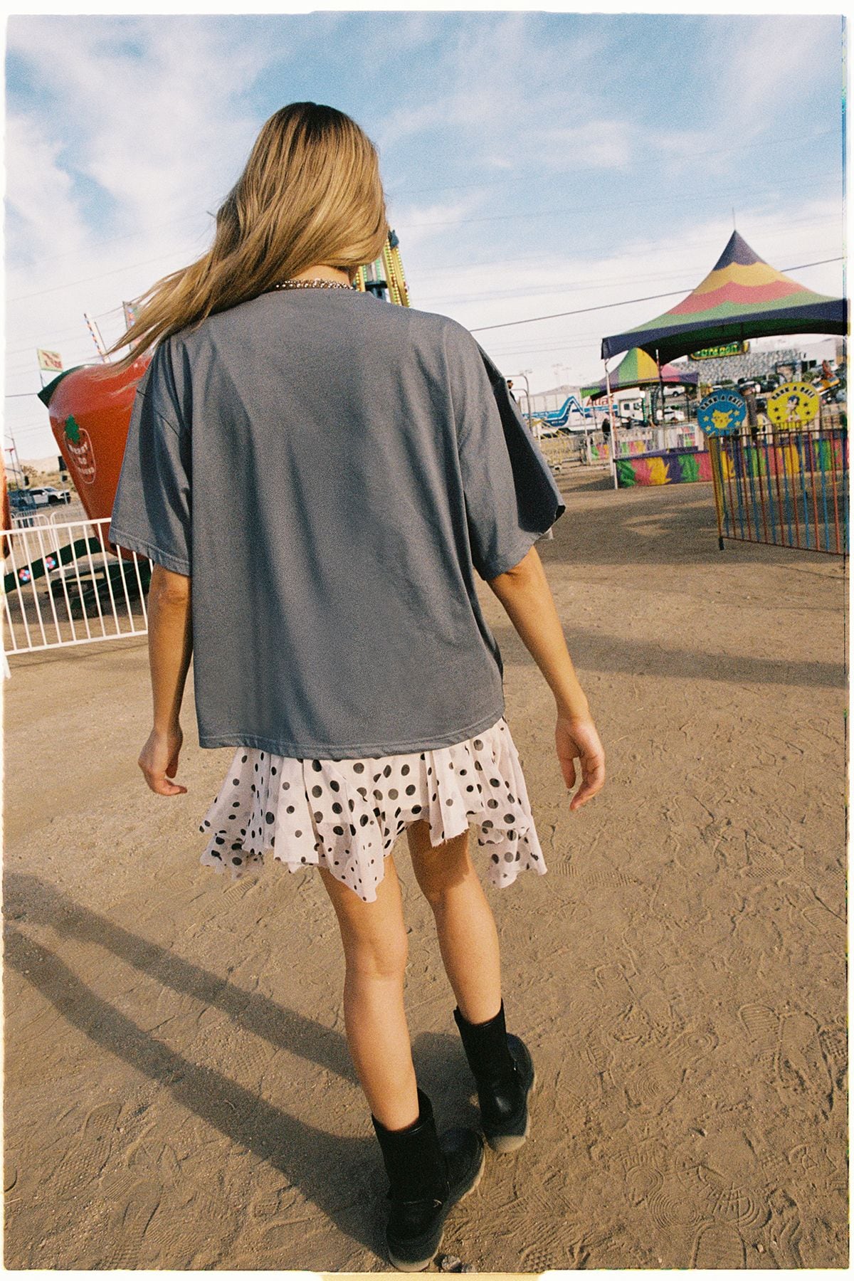 NastyGal Cowboy Oversized Graphic T-Shirt Charcoal image 3