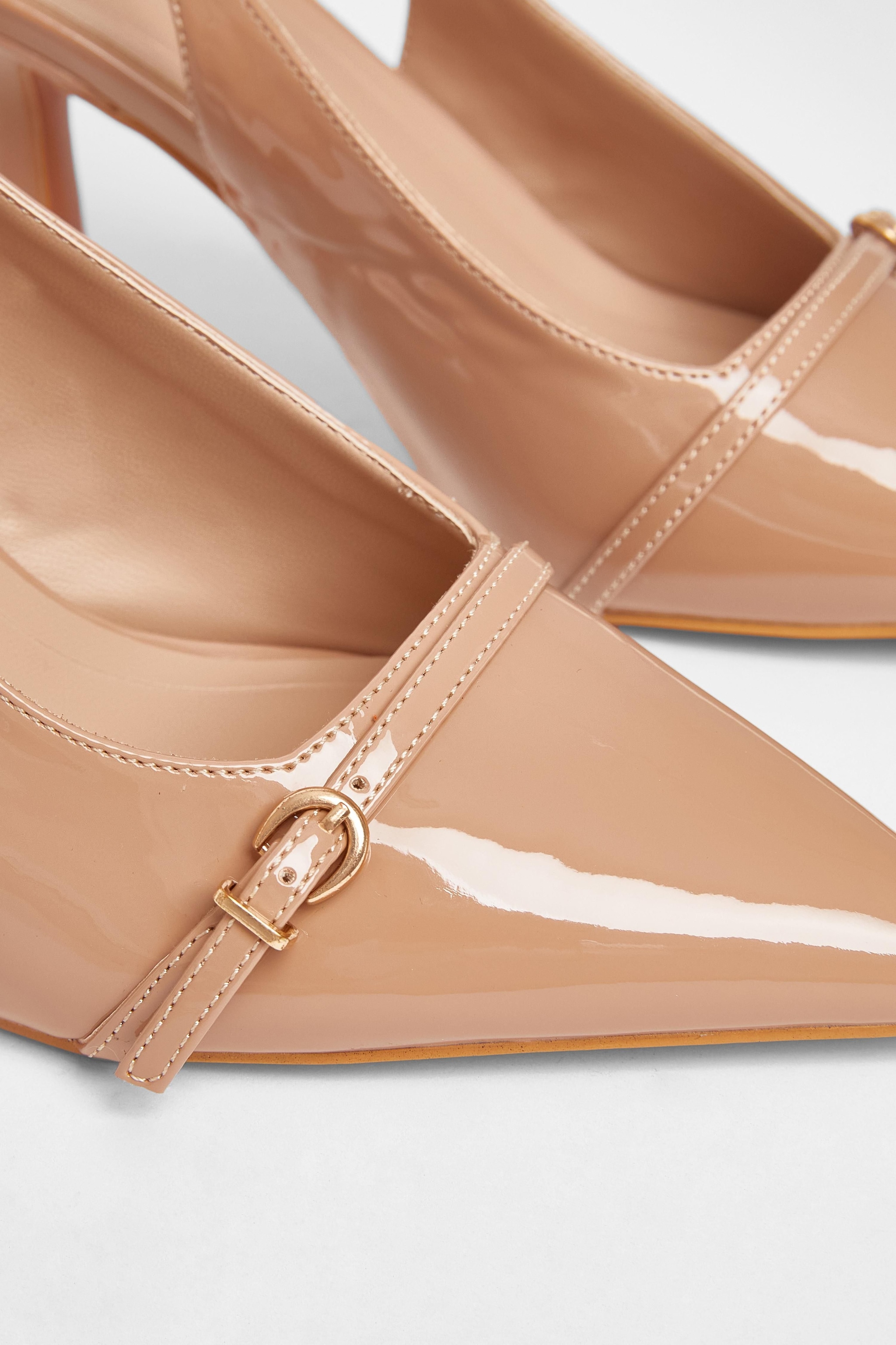 Quiz Nude Wide Fit Slingback Court Heels image 4