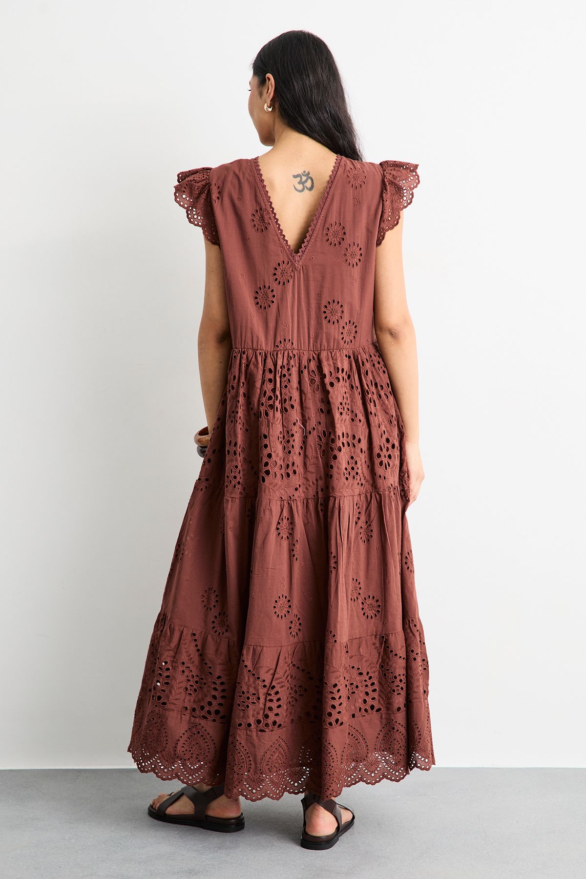 Warehouse Broderie Mix Tiered Midi Dress Brown image 3