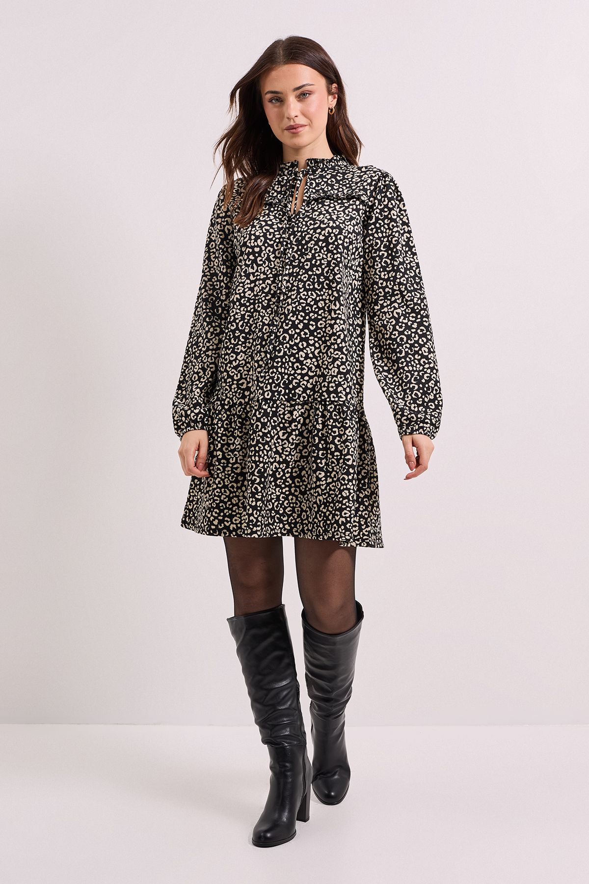 Dorothy Perkins Mono Floral Tie Neck Tiered Smock Jersey Mini Dress Mono