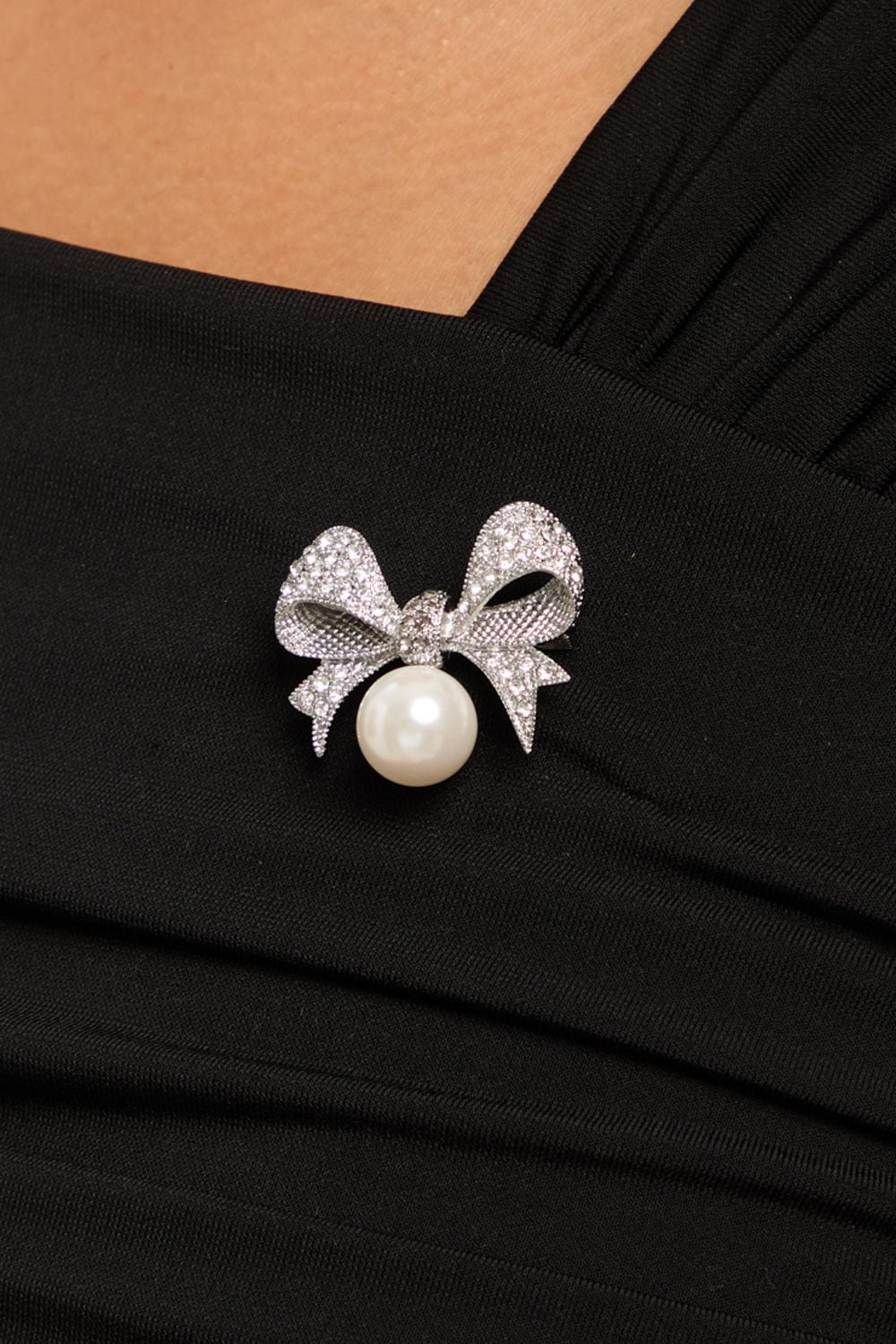 Jon Richard Silver Plated and Pearl and Crystal Bow Brooch - Gift Box image 2