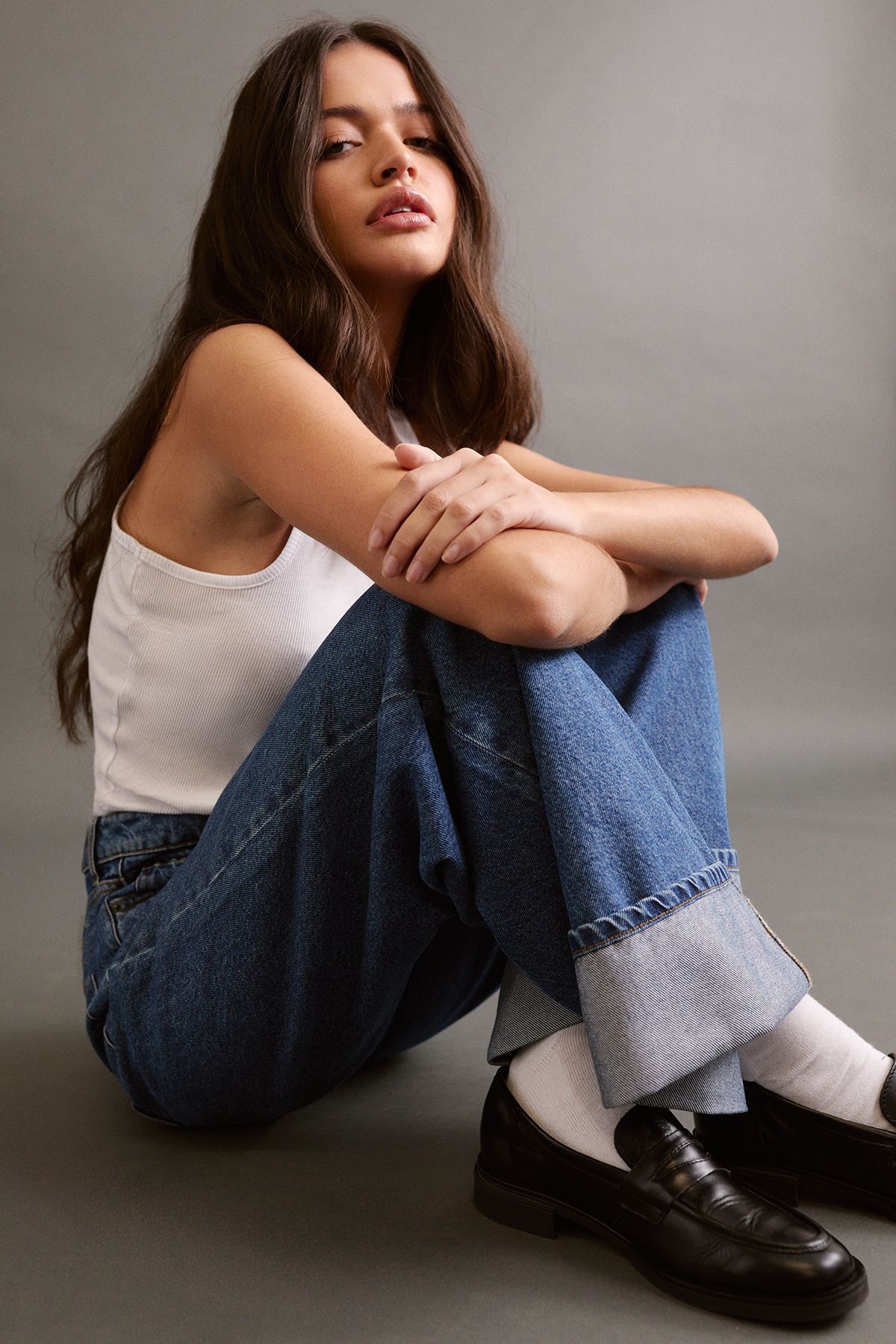 NastyGal The Denim Turn Up Jeans Authentic Midwash image 3