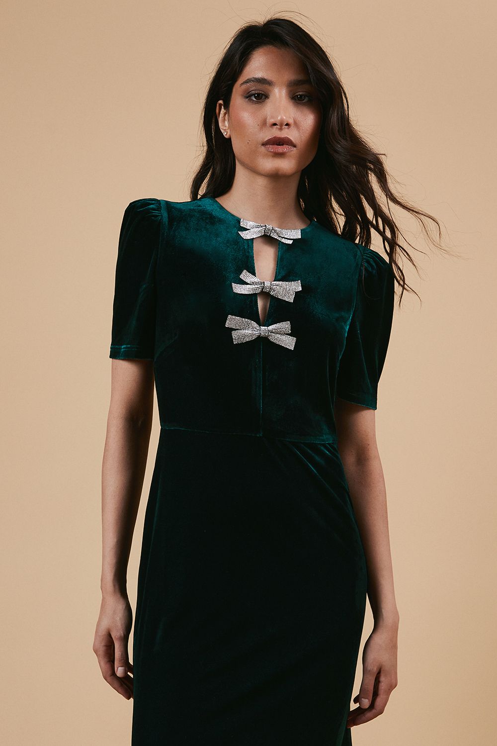 Oasis Occasion Velvet Diamante Bow Midaxi Dress Emerald image 4