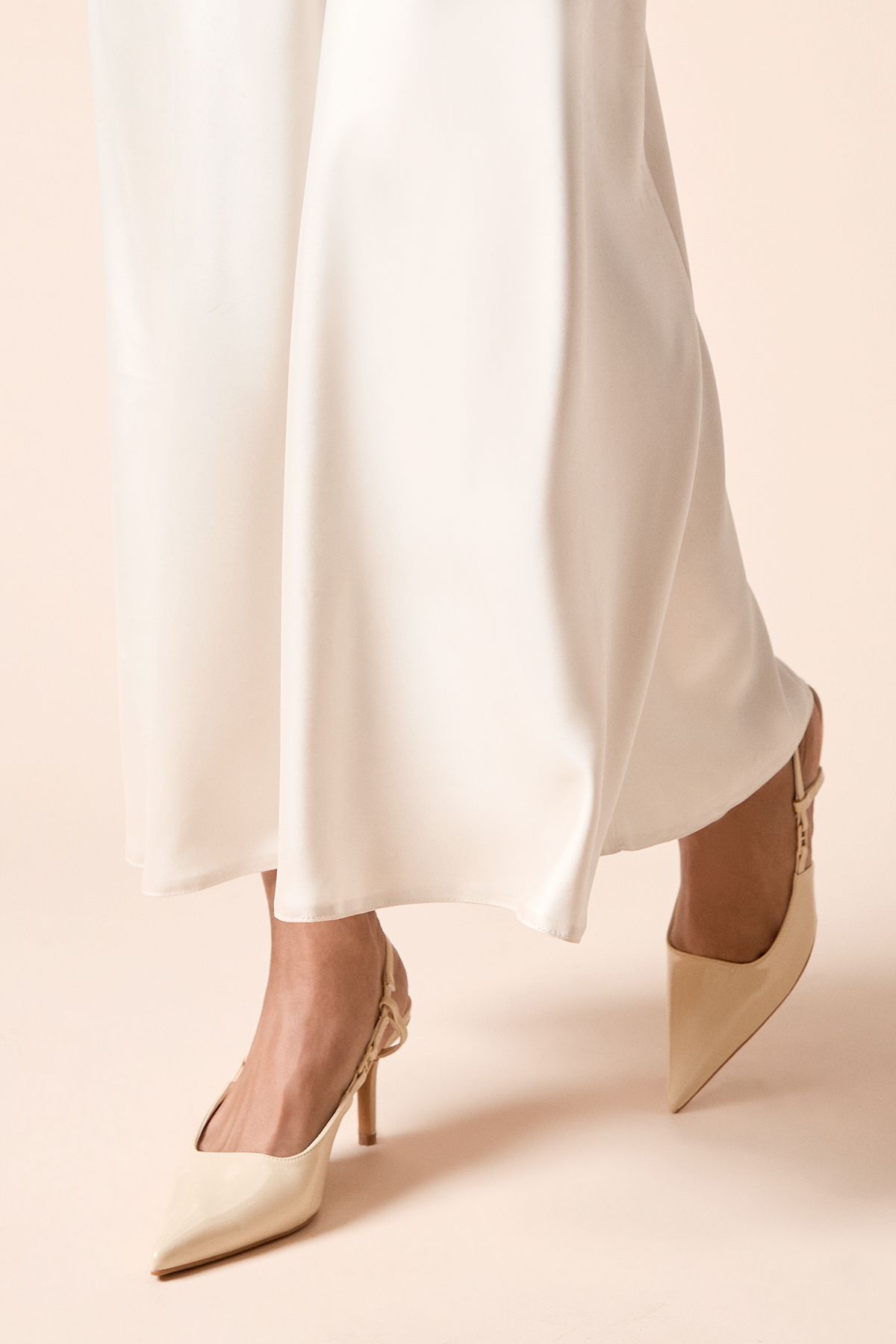 Dorothy Perkins Billie Faux Patent Leather Pointed Slingback High Stiletto Heel Court Shoes Yellow image 2