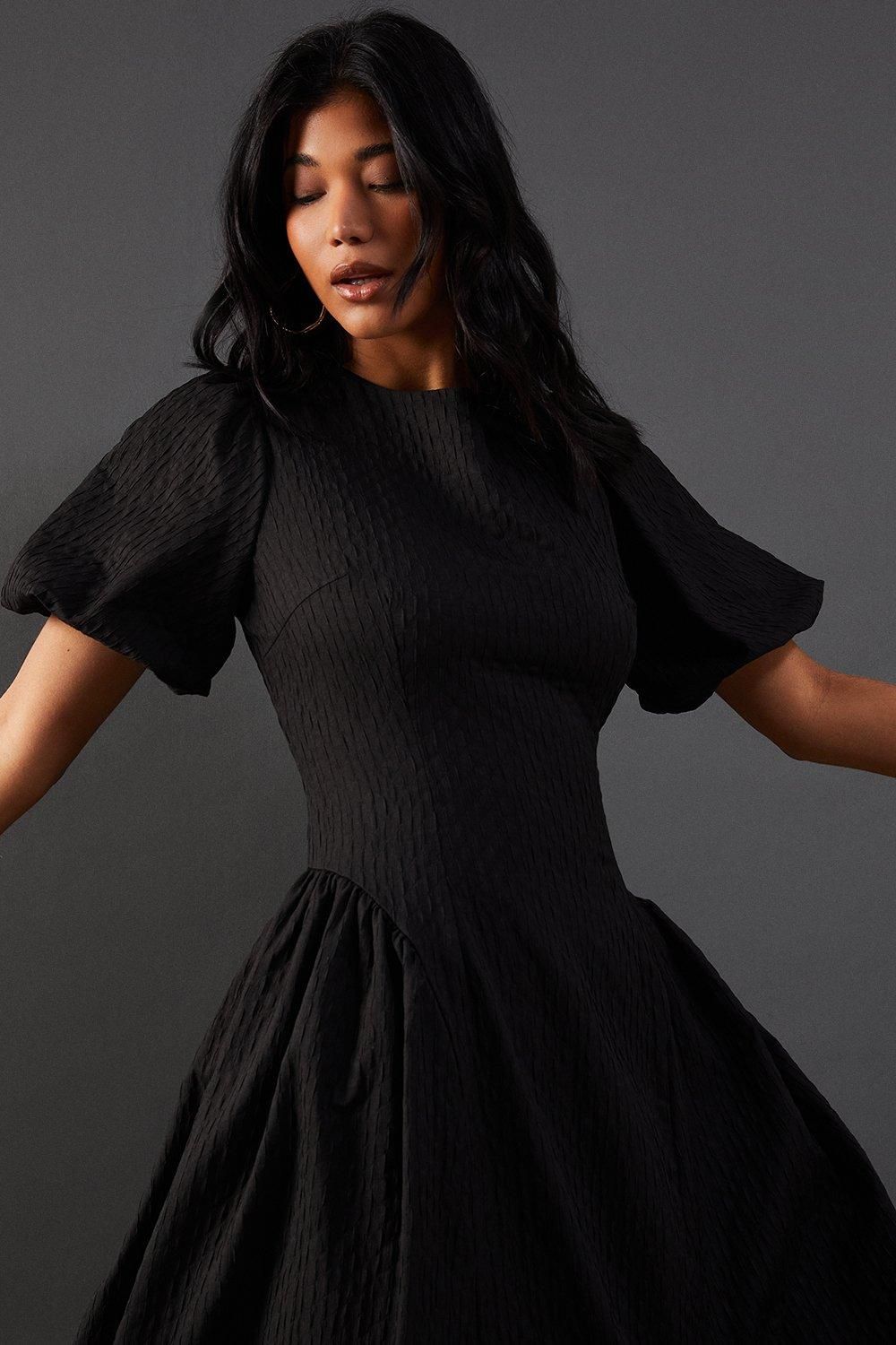 Warehouse Seersucker Organza Godet Side Puff Sleeve Midi Dress Black image 4