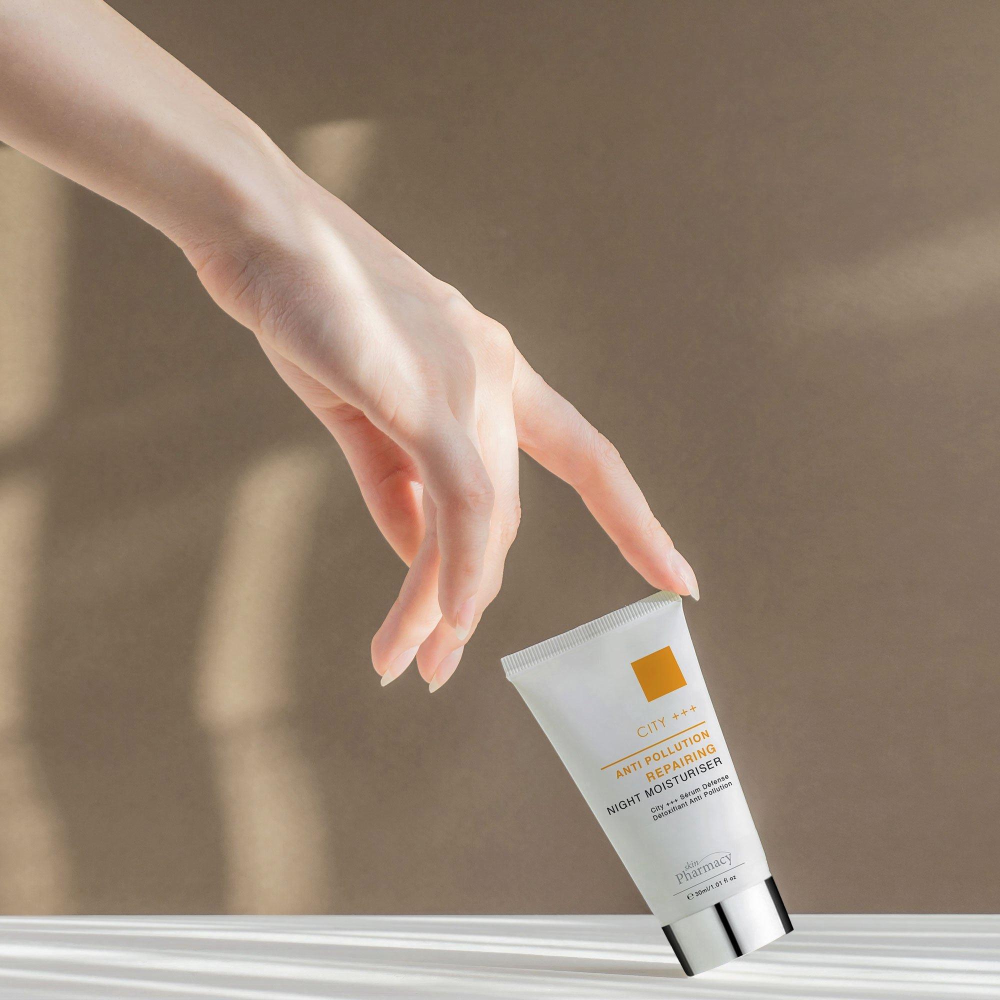 skinPharmacy City +++ Anti-Pollution Repairing Night Moisturiser 30ml Twin Value Savings Pack image 3