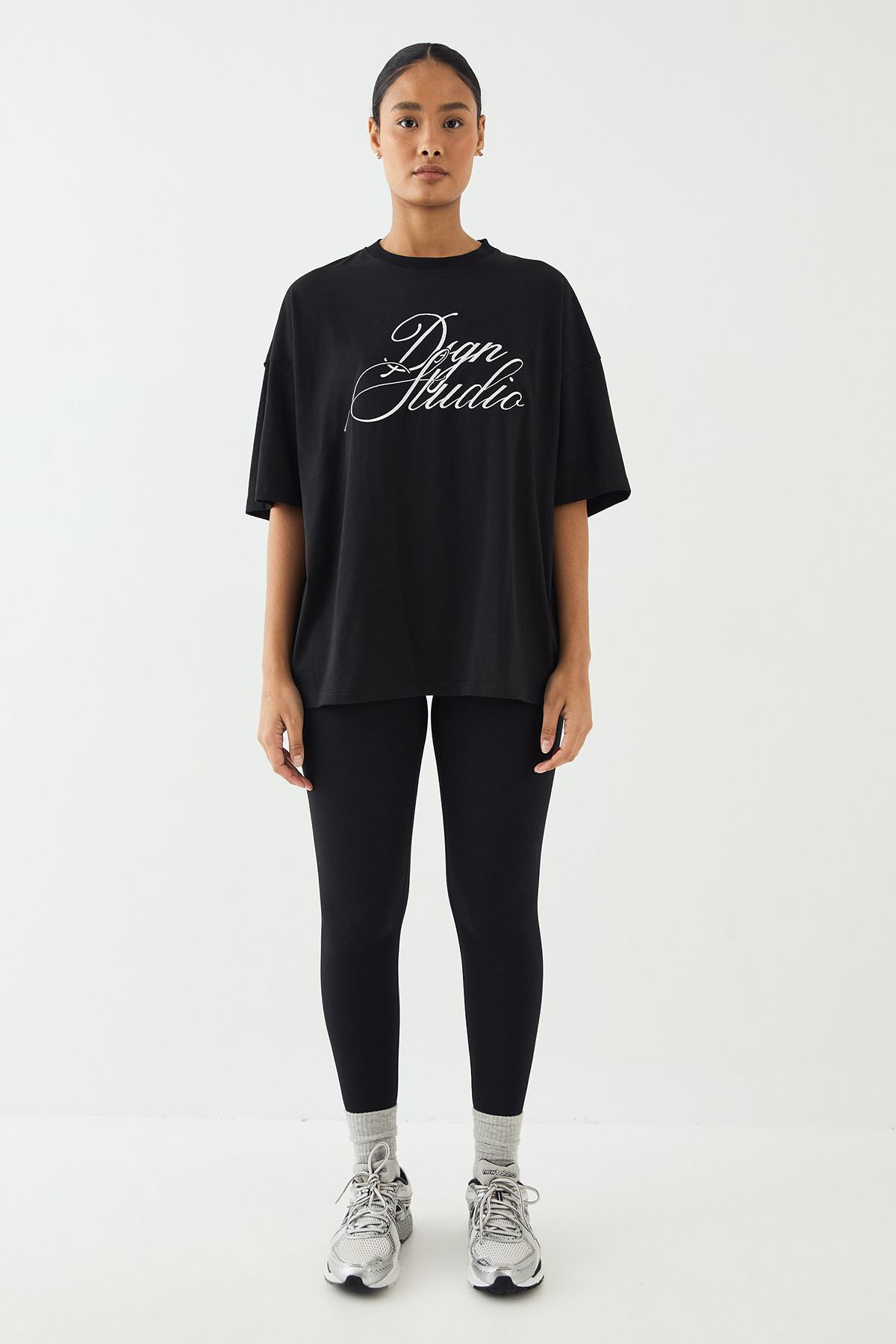 DSGN Studio DSGN Studio Script Embroidered Crew Neck Oversized T-Shirt Black image 5