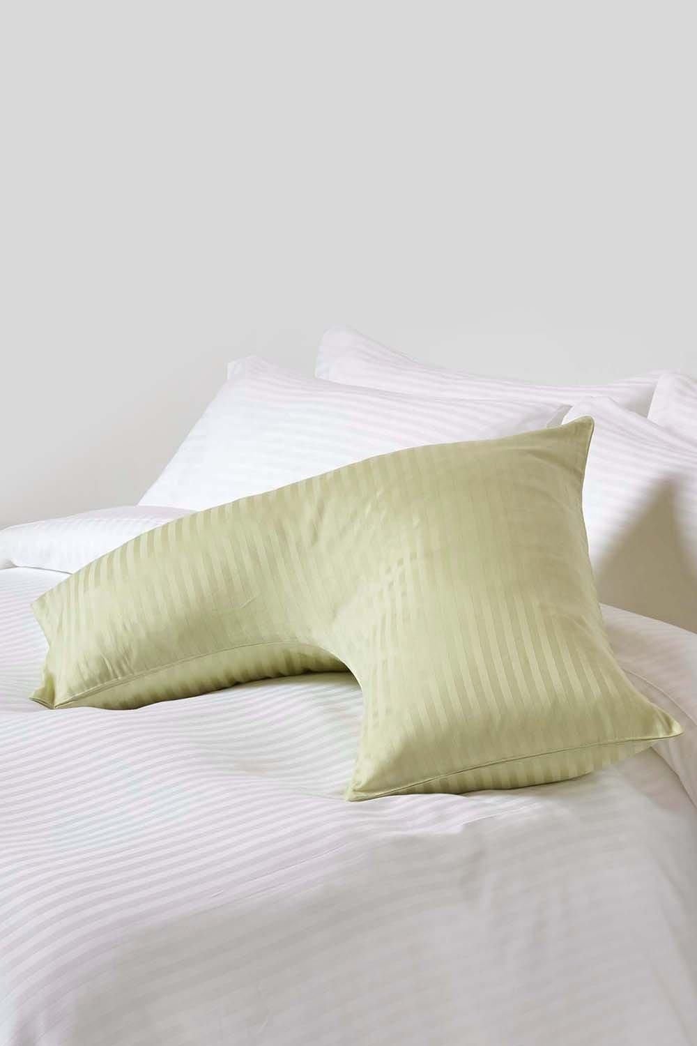 Homescapes Egyptian Cotton Super Soft V Shaped Pillowcase 330 TC image 2