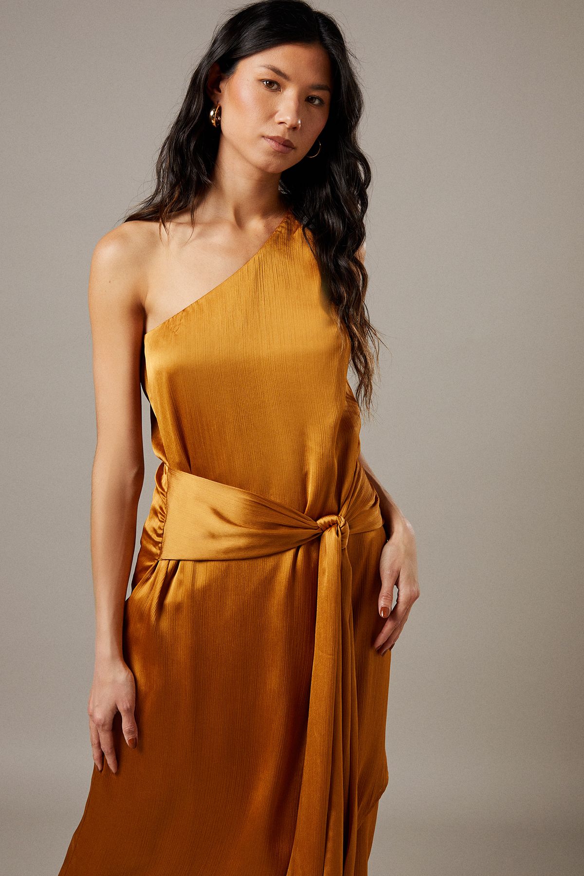 Warehouse Crinkle Chiffon One Shoulder Tie Front Midi Dresses Gold image 2