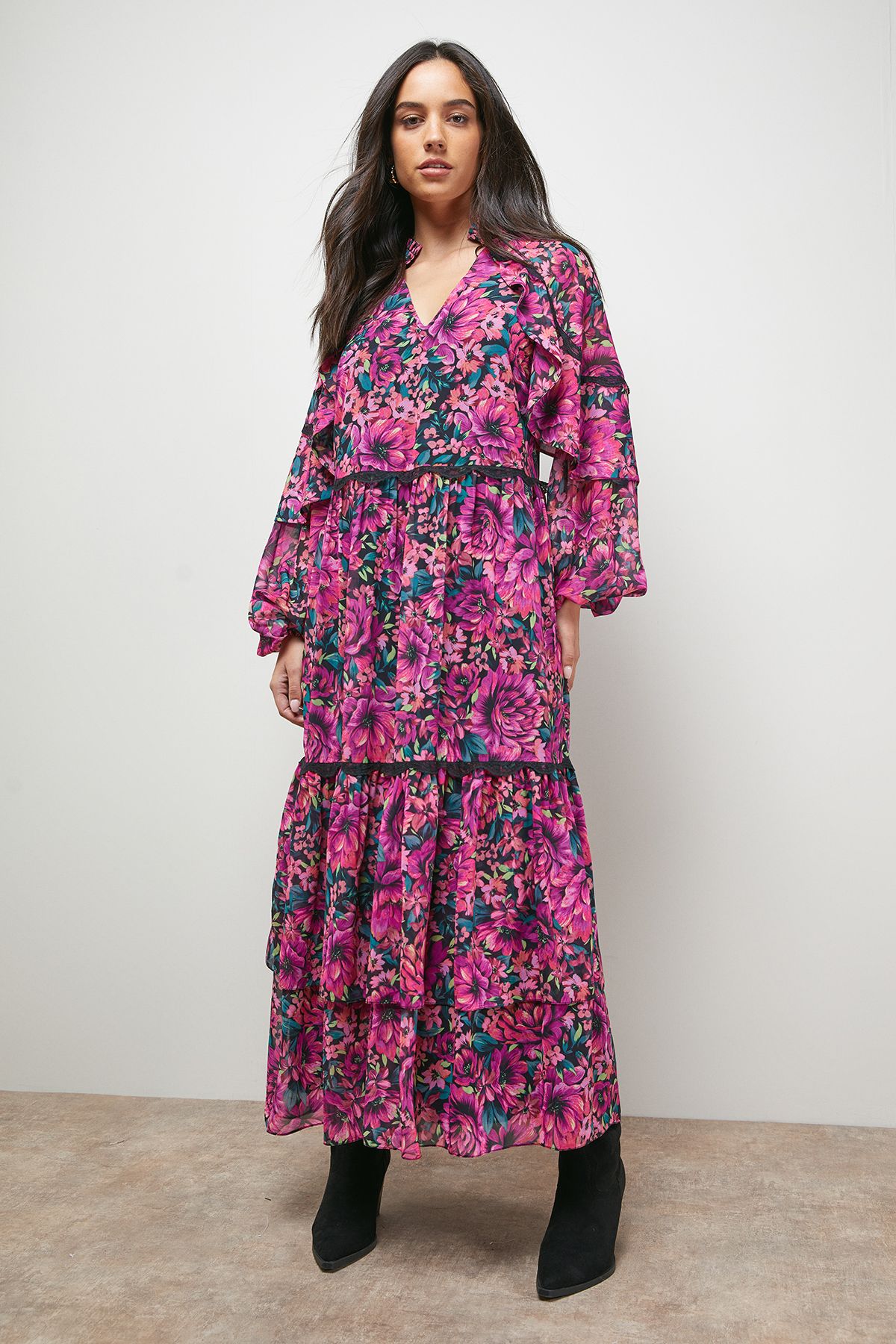 Oasis Printed Cape Detail Lace Trim Boho Maxi Dress Floral image 4