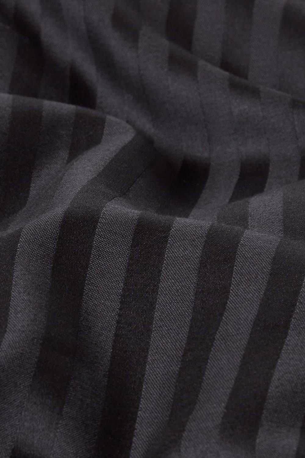 Homescapes Egyptian Cotton Ultrasoft Housewife Pillowcase 330 TC, King Size image 4