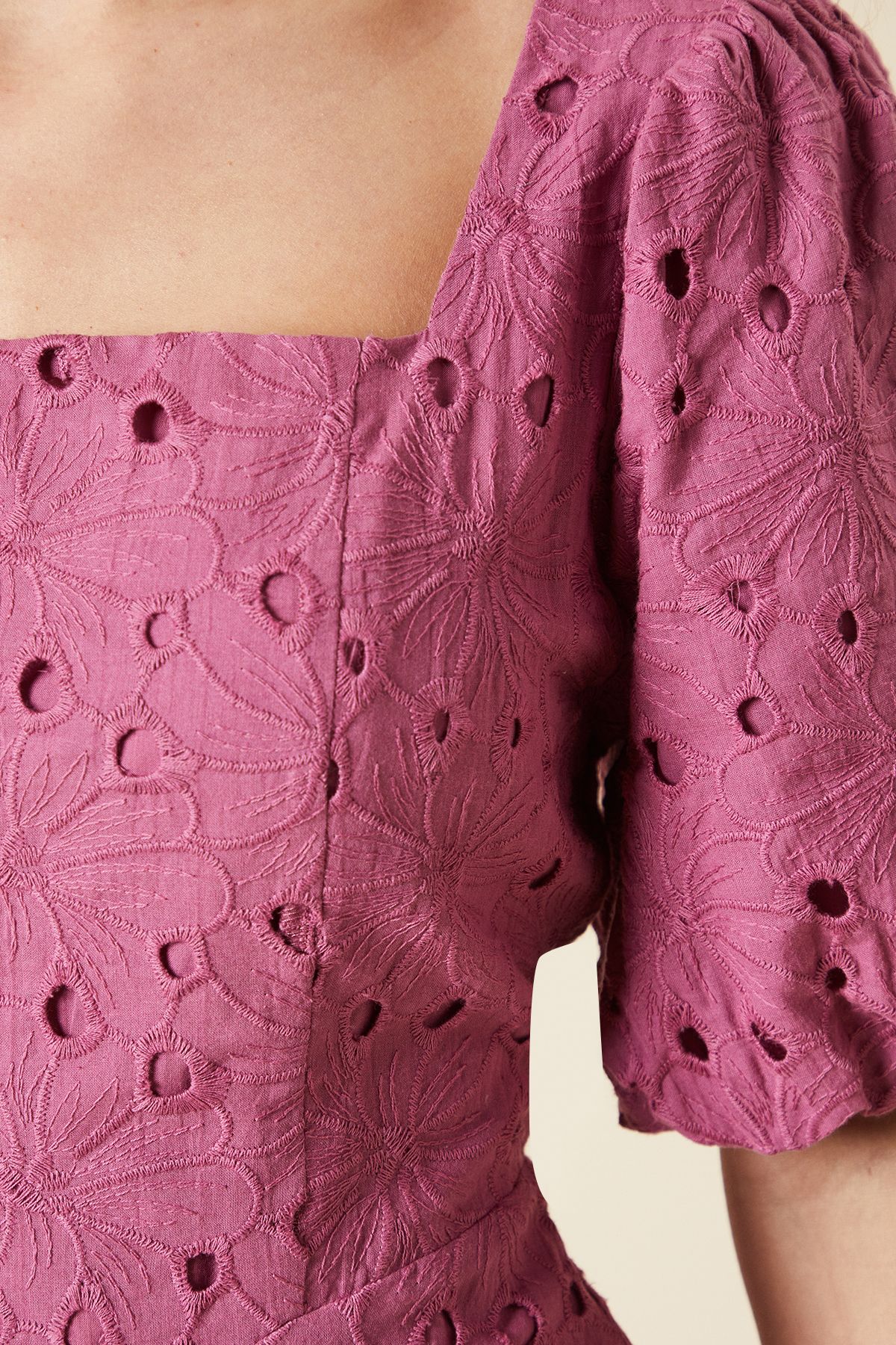 Dorothy Perkins Petite DP Luxe Lace Puff Sleeve Mini Dress Rose image 5