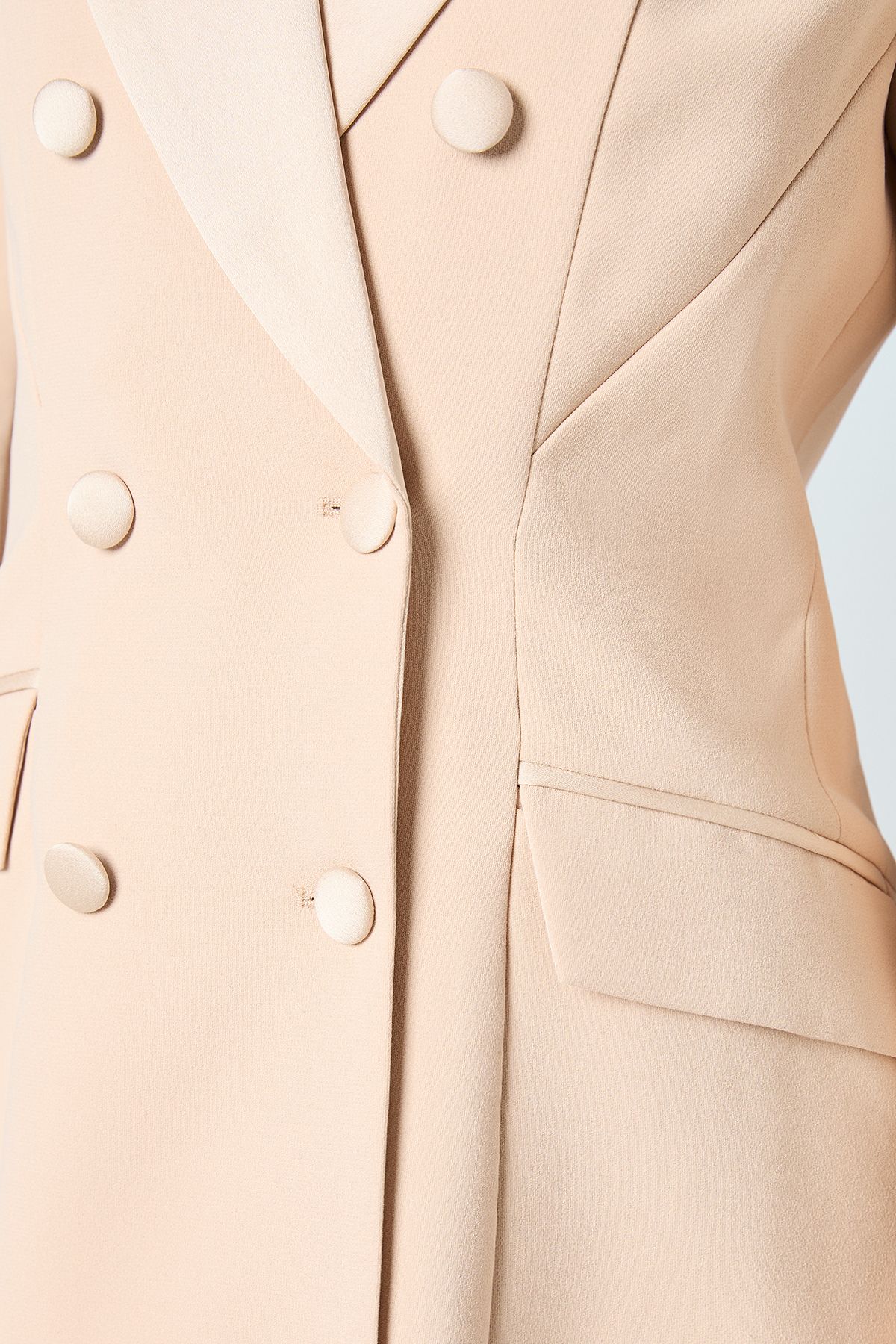 Coast Premium Hourglass Silhouette Double Breasted Blazer Champagne image 5