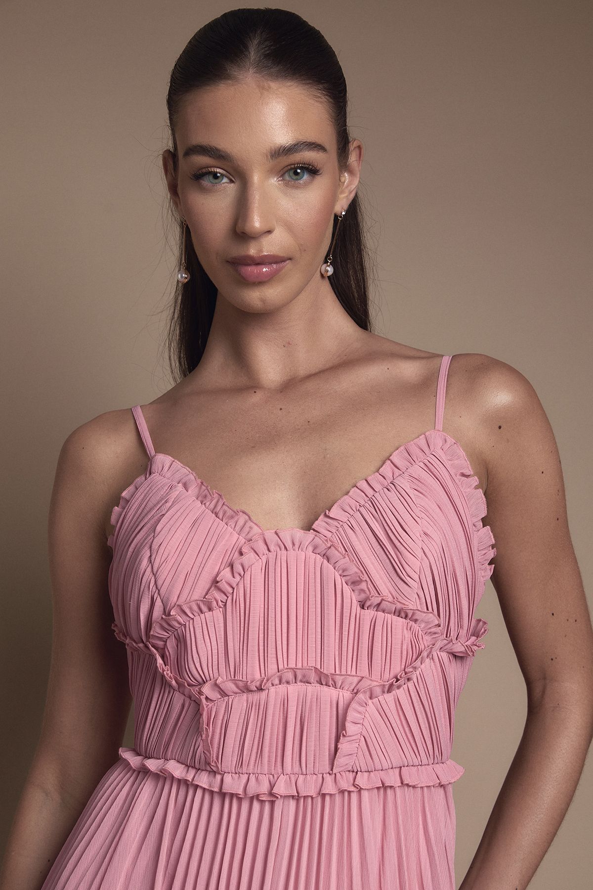 Oasis Oasis By Coast Strappy Pleated Bridesmaid Dress With Ruffle Detail Rose image 4