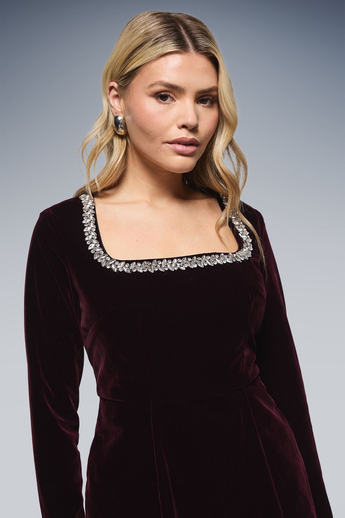 Dorothy Perkins Velvet Embellished Neckline Structured Mini Dress Berry image 4