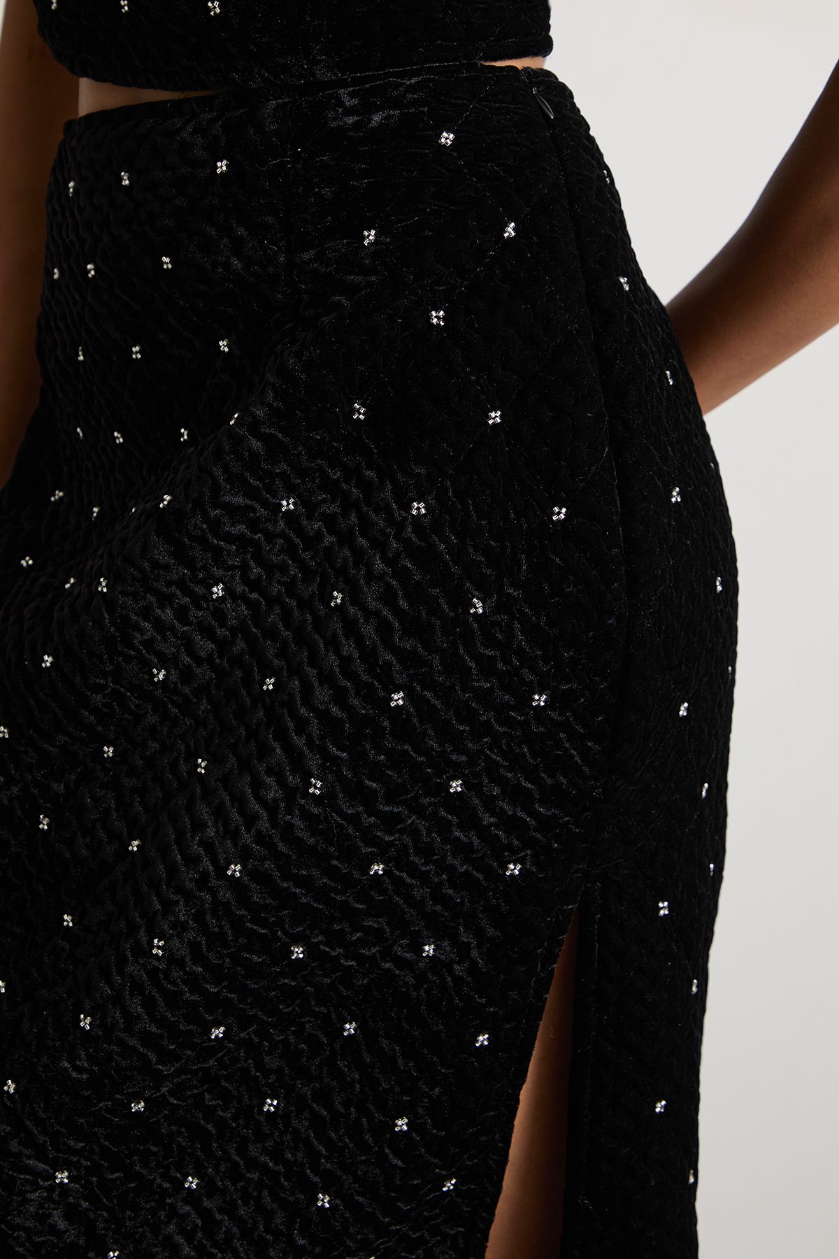 Warehouse Velvet Embellished Pencil Midi Skirt Black image 4