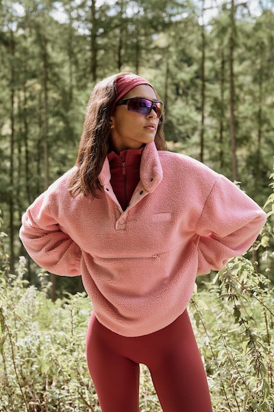 DSGN Studio DSGN Studio Sport Borg Popper Funnel Neck Sweatshirt Pink