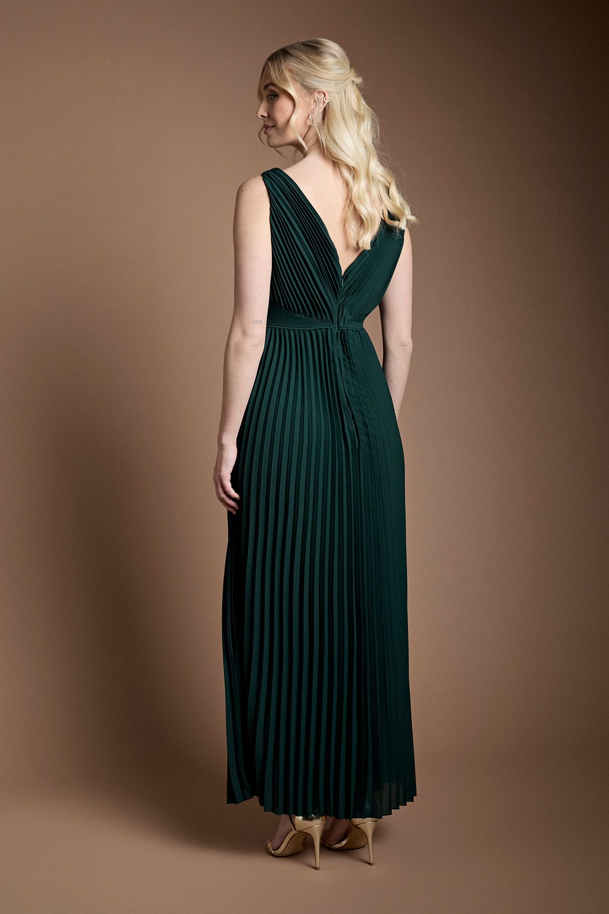 Coast Pleated Plunge Neck Maxi Bridesmaid Dress Emerald image 3