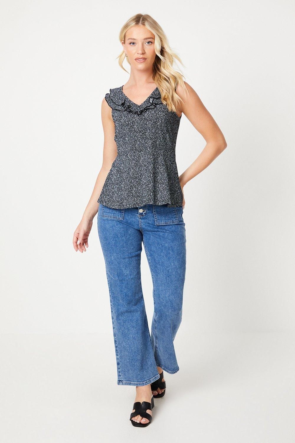 Dorothy Perkins Double Frill Neck Detail Top Mono image 2