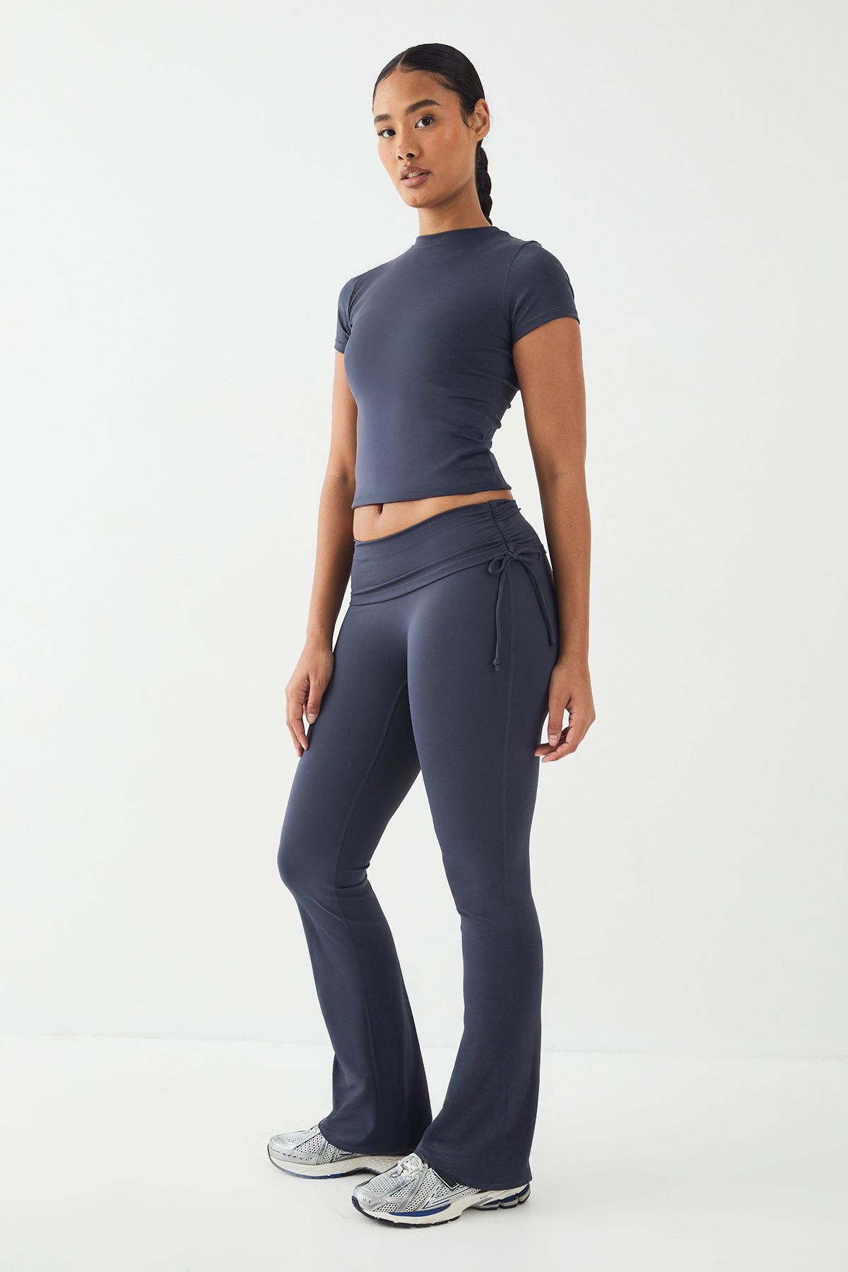 DSGN Studio DSGN Studio Ultra Sculpt Ruched Side Flared Legging Midnight image 1