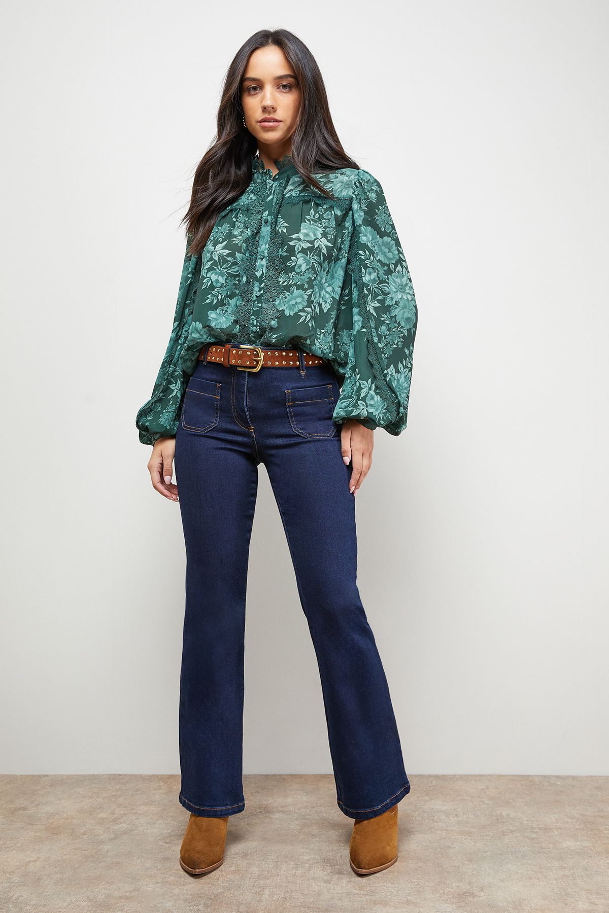 Oasis Lace Trim Blouse Floral image 4