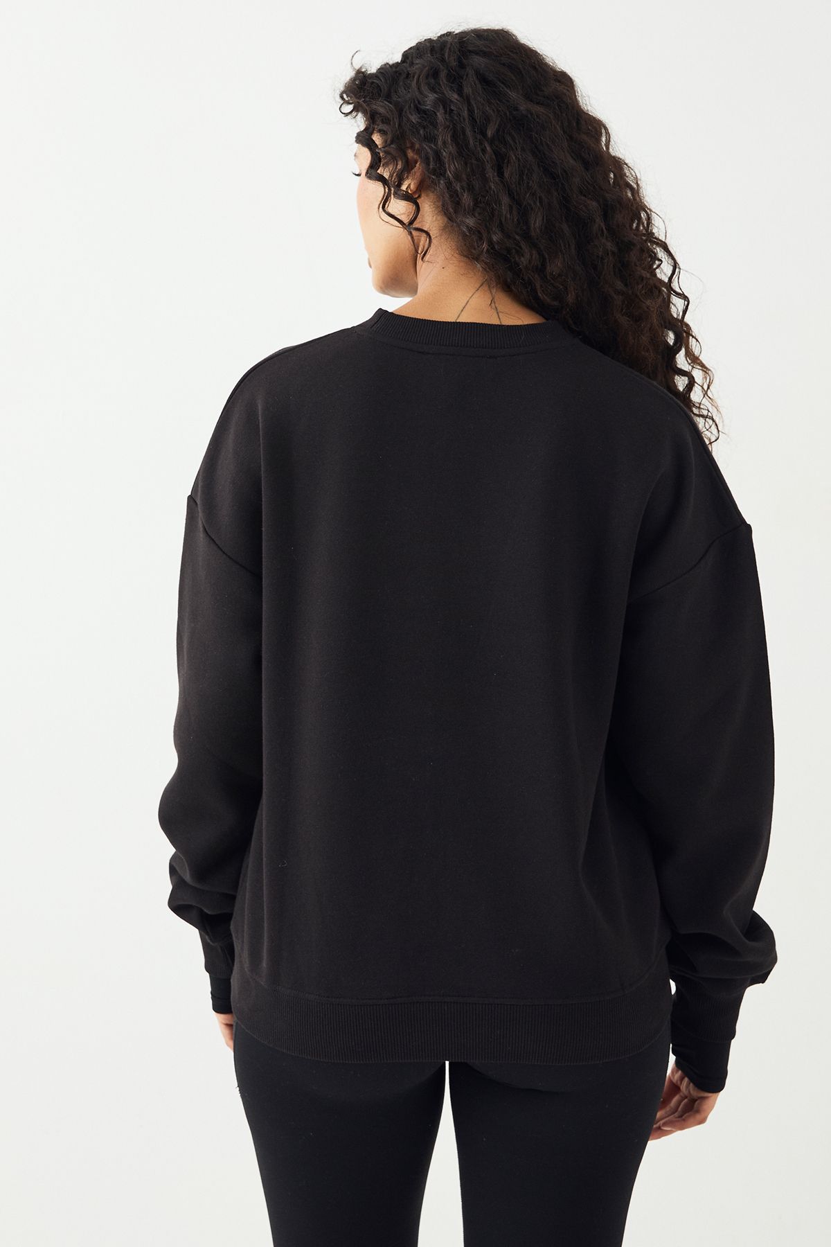 DSGN Studio DSGN Studio Crew Neck Oversized Sweatshirt Black image 2