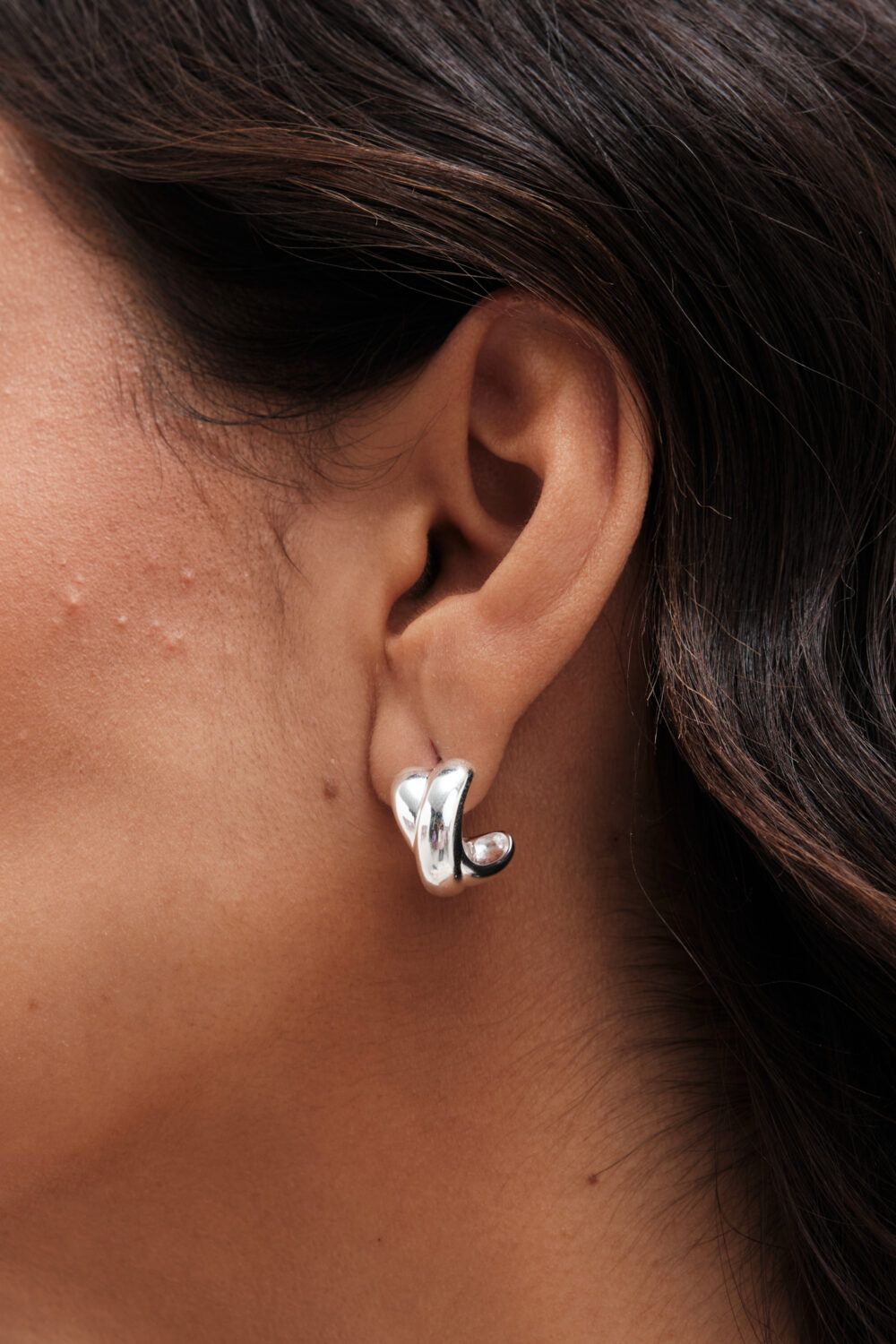 Simply Silver Sterling Silver 925 Polished Kiss Hoop Earrings image 2