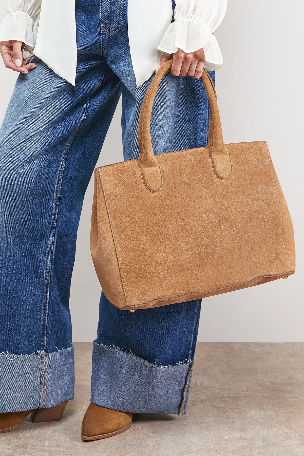 Oasis Francesca Suede Tote Bag Beige image 2