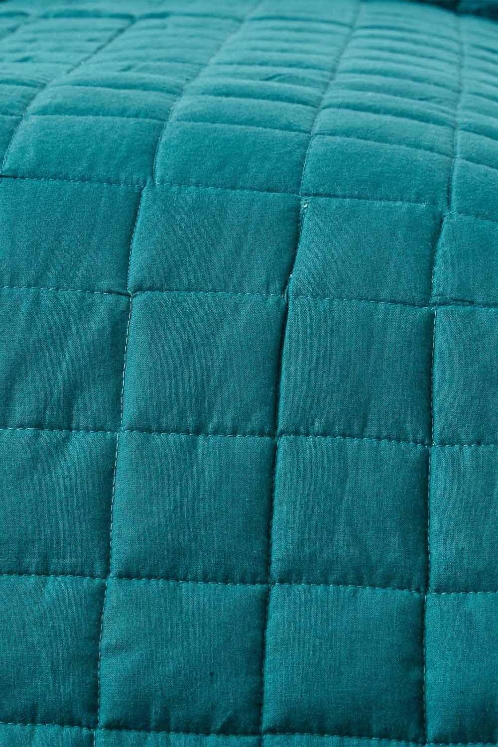 Homescapes Cotton Quilted Reversible Bedspread image 3