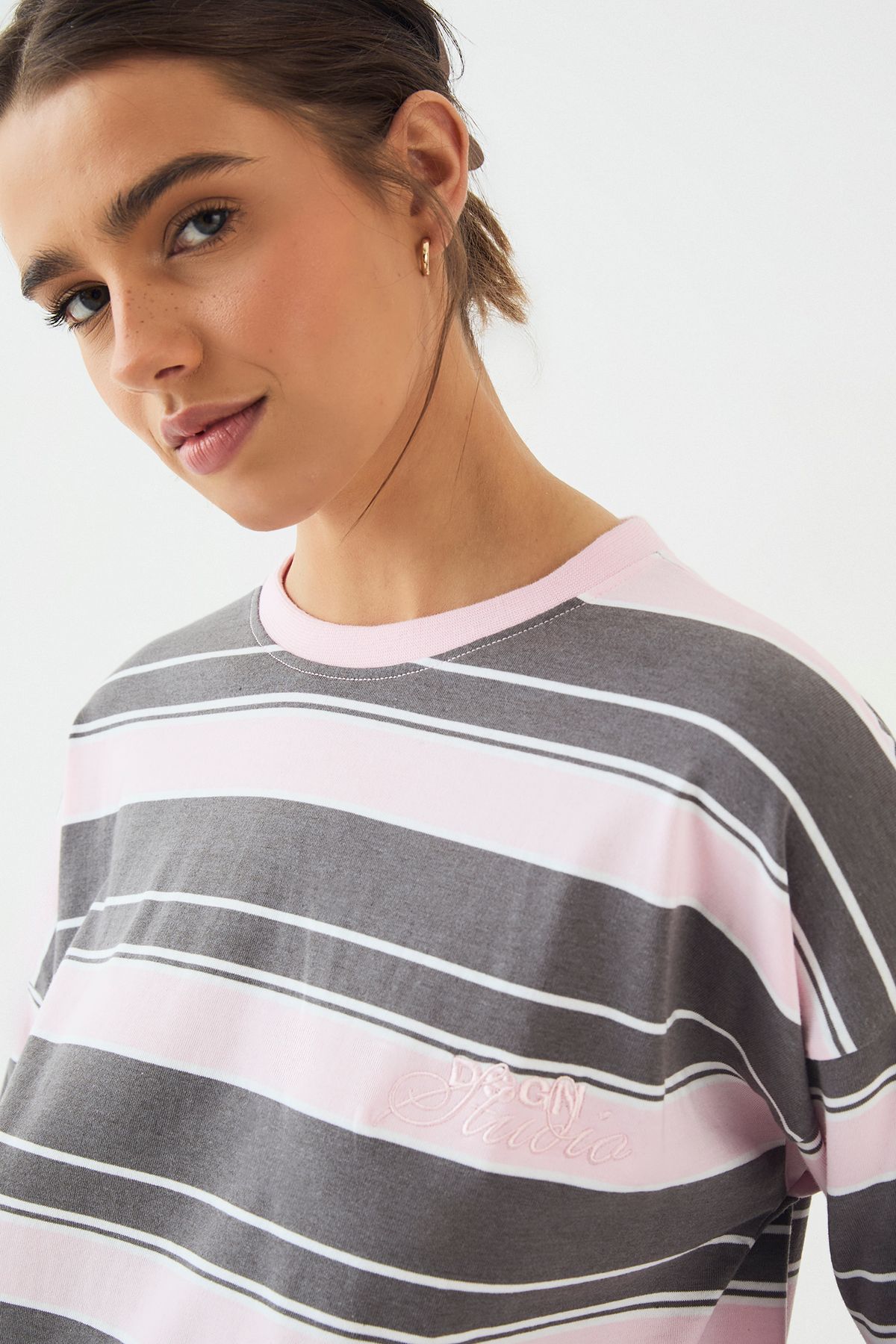 DSGN Studio DSGN Studio Stripe Long Sleeve T-Shirt Light Pink image 4